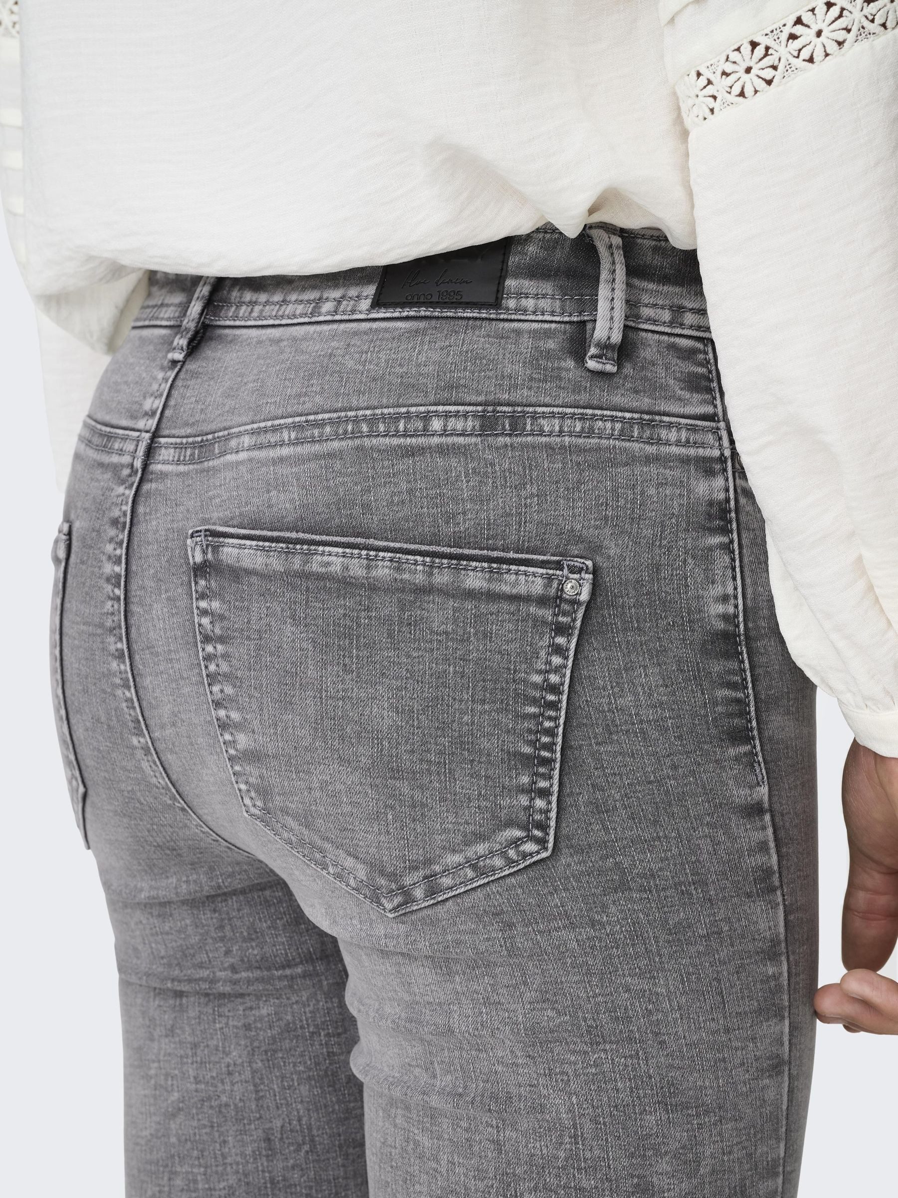 Only Bootcut jeans ONLWAUW HW FLARE BJ692