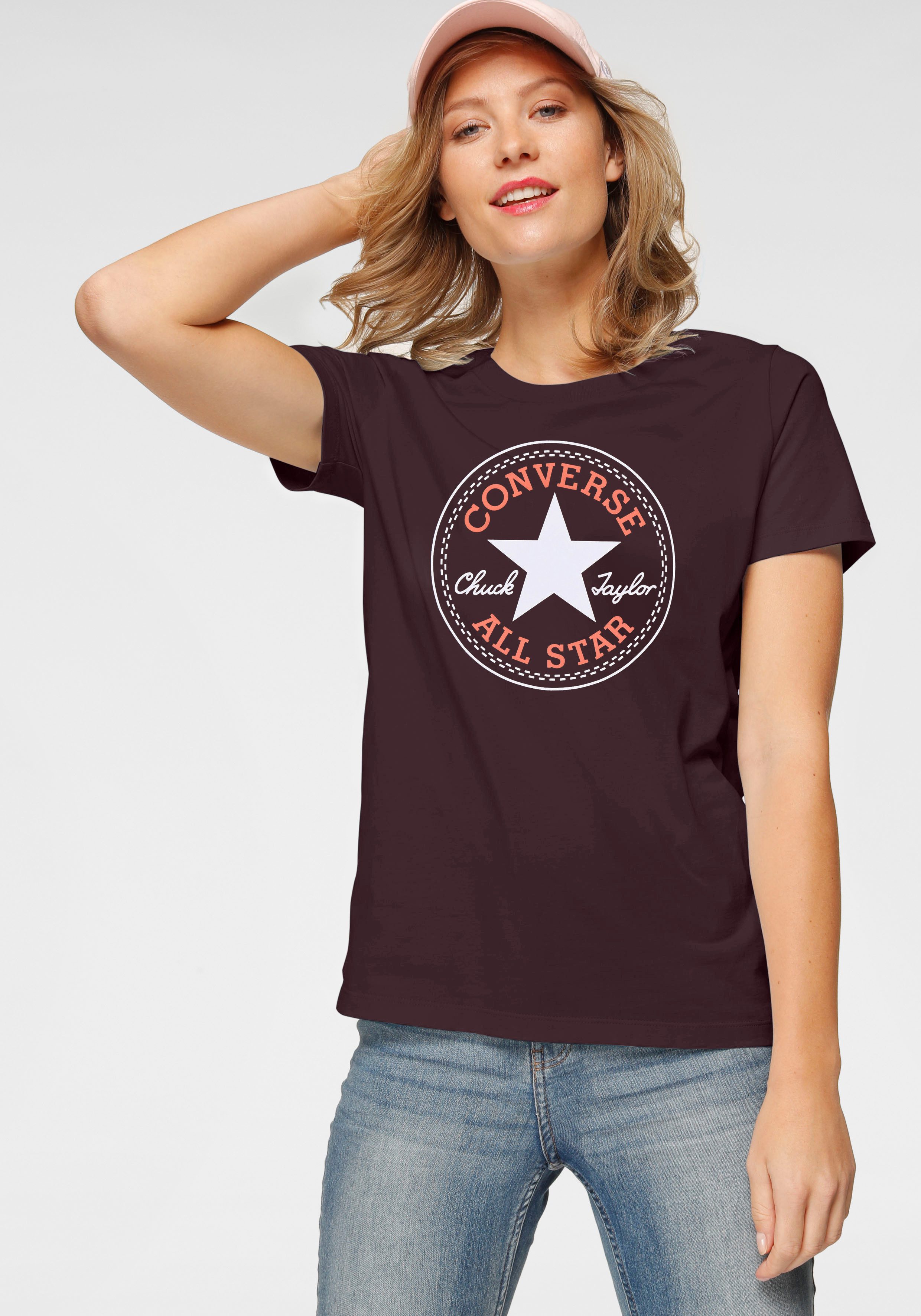 Converse T-shirt UNISEX CONVERSE GO-TO ALL STAR PATCH LOGO STANDARD FIT T-SHIRT (1-delig)