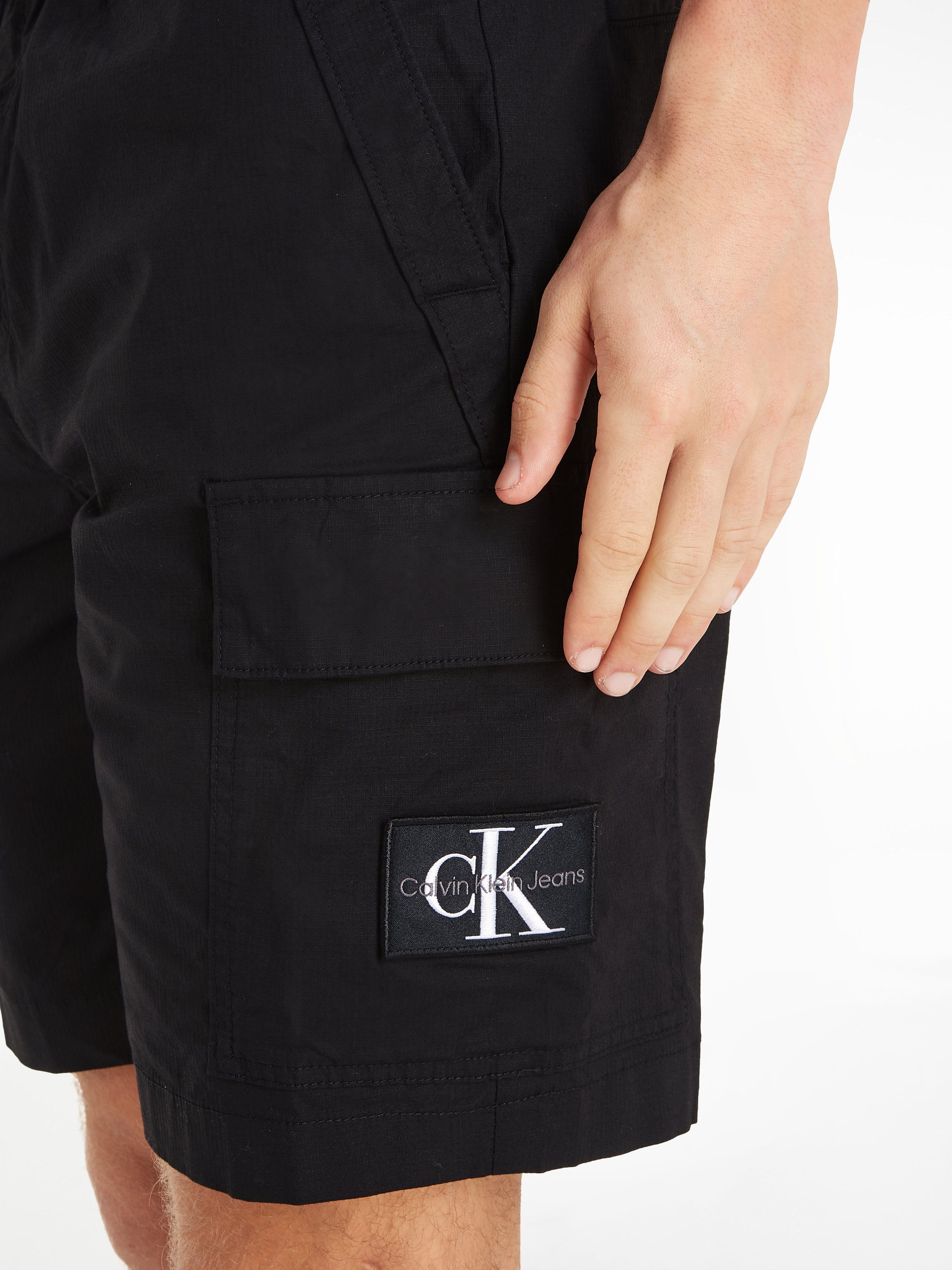 Calvin Klein Sweatshort WASHED CARGO SHORT