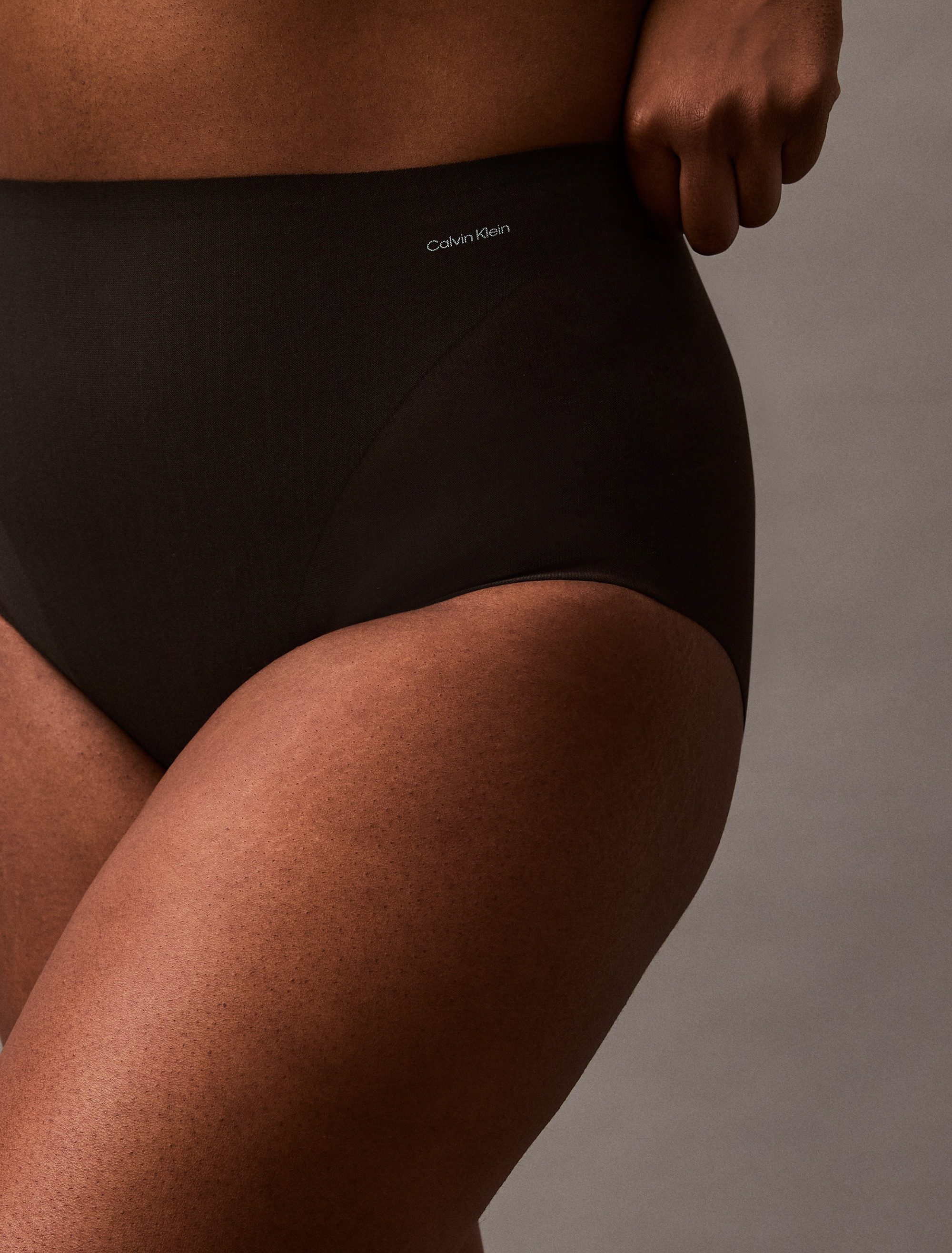 Calvin Klein Modellerende slip SCULPTED FIRM MESH BRIEF met vormend effect, shapewear