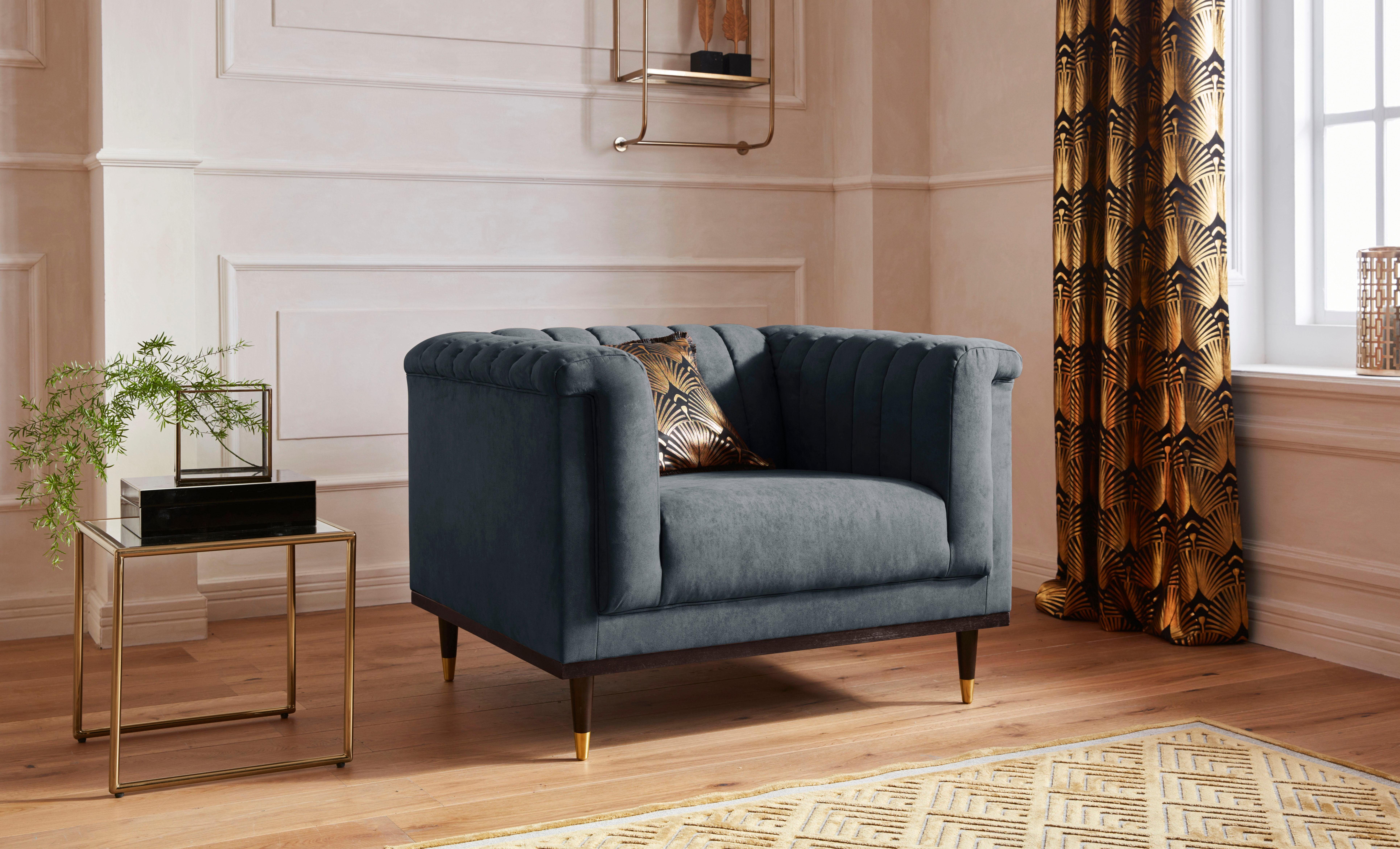 Guido Maria Kretschmer Home&Living Fauteuil Chamby met houten rand onder en stiksels bij de leuning