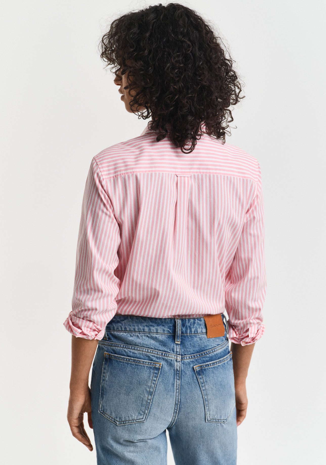 Gant Overhemdblouse REG POPLIN STRIPED SHIRT met een klein geborduurd logo op de borst