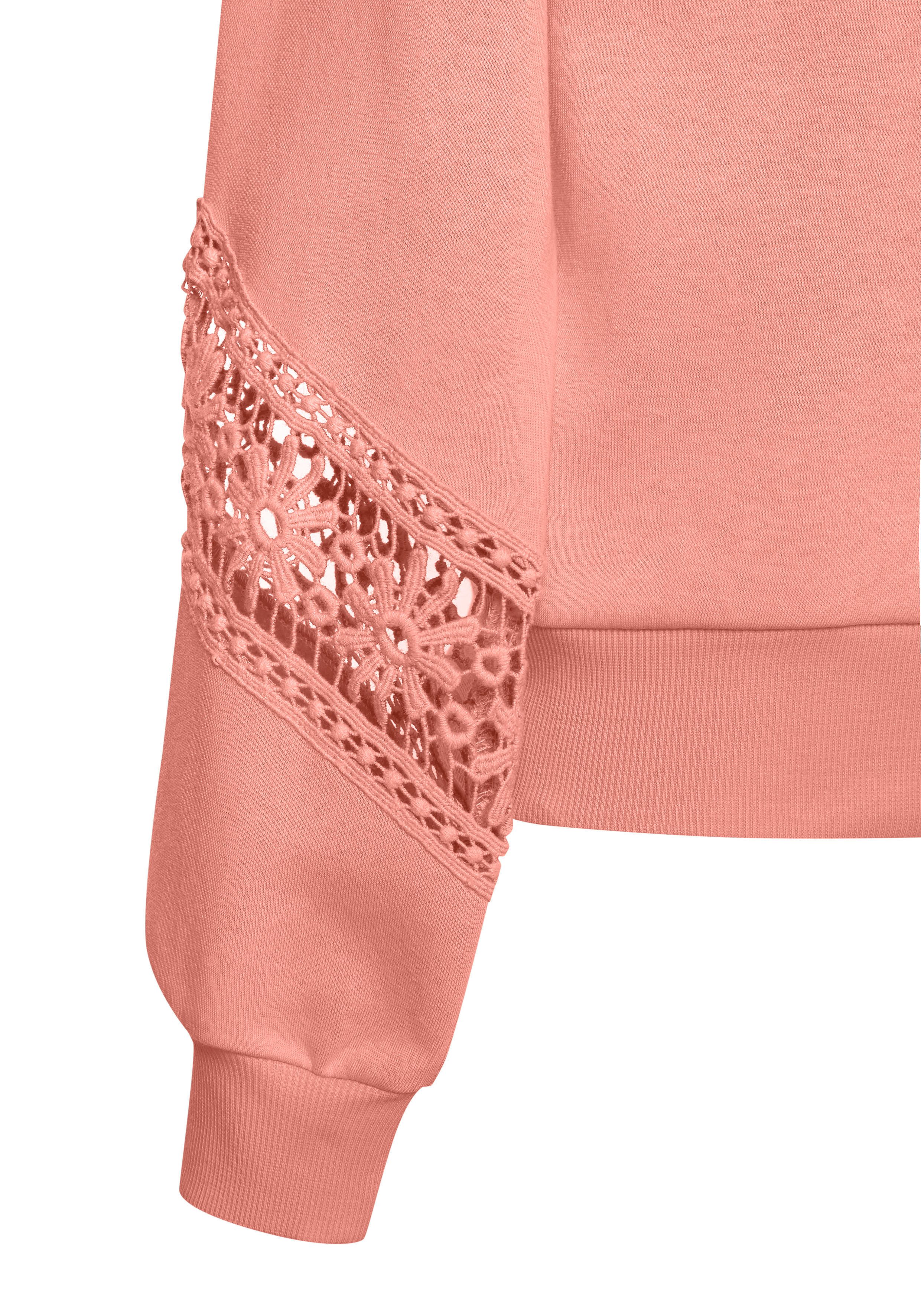 Vivance Sweatshirt met kanten inzetstukken op schouder en mouw