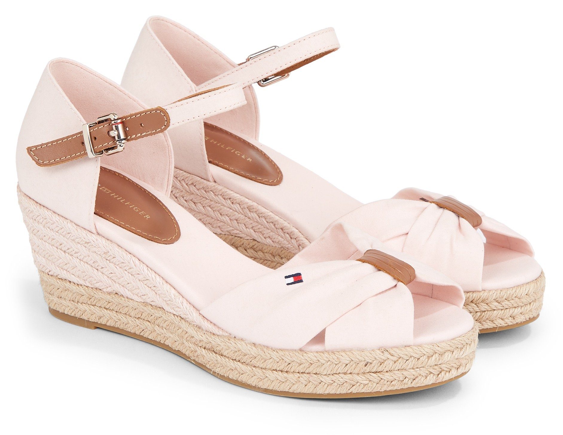 Tommy Hilfiger Sleehaksandaaltjes BASIC OPEN TOE MID WEDGE , zomerschoen, sandaal, wig hak, met gesloten hielkap