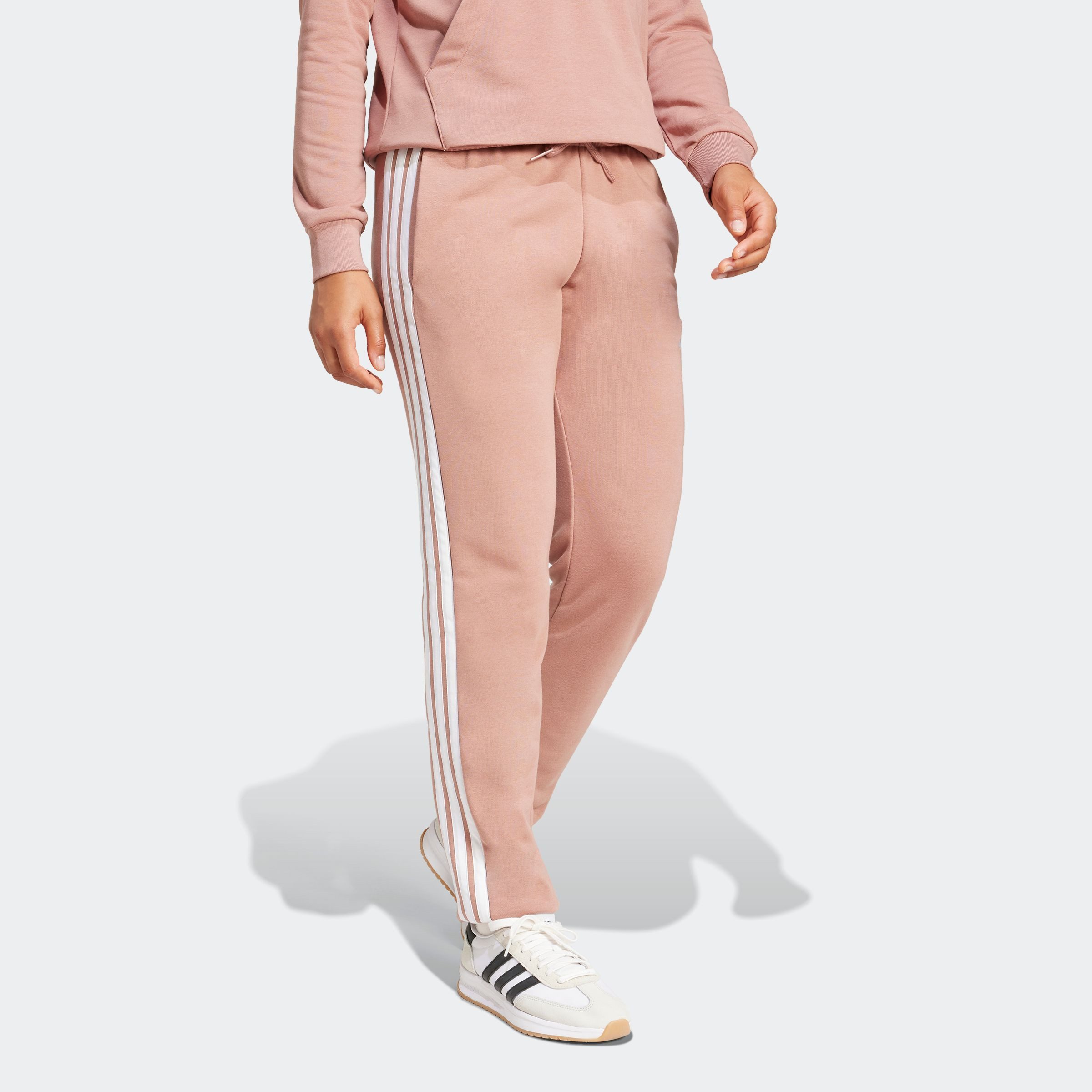 adidas Sportswear Sportbroek W 3S FT CF PT van zacht french terry materiaal (1-delig)