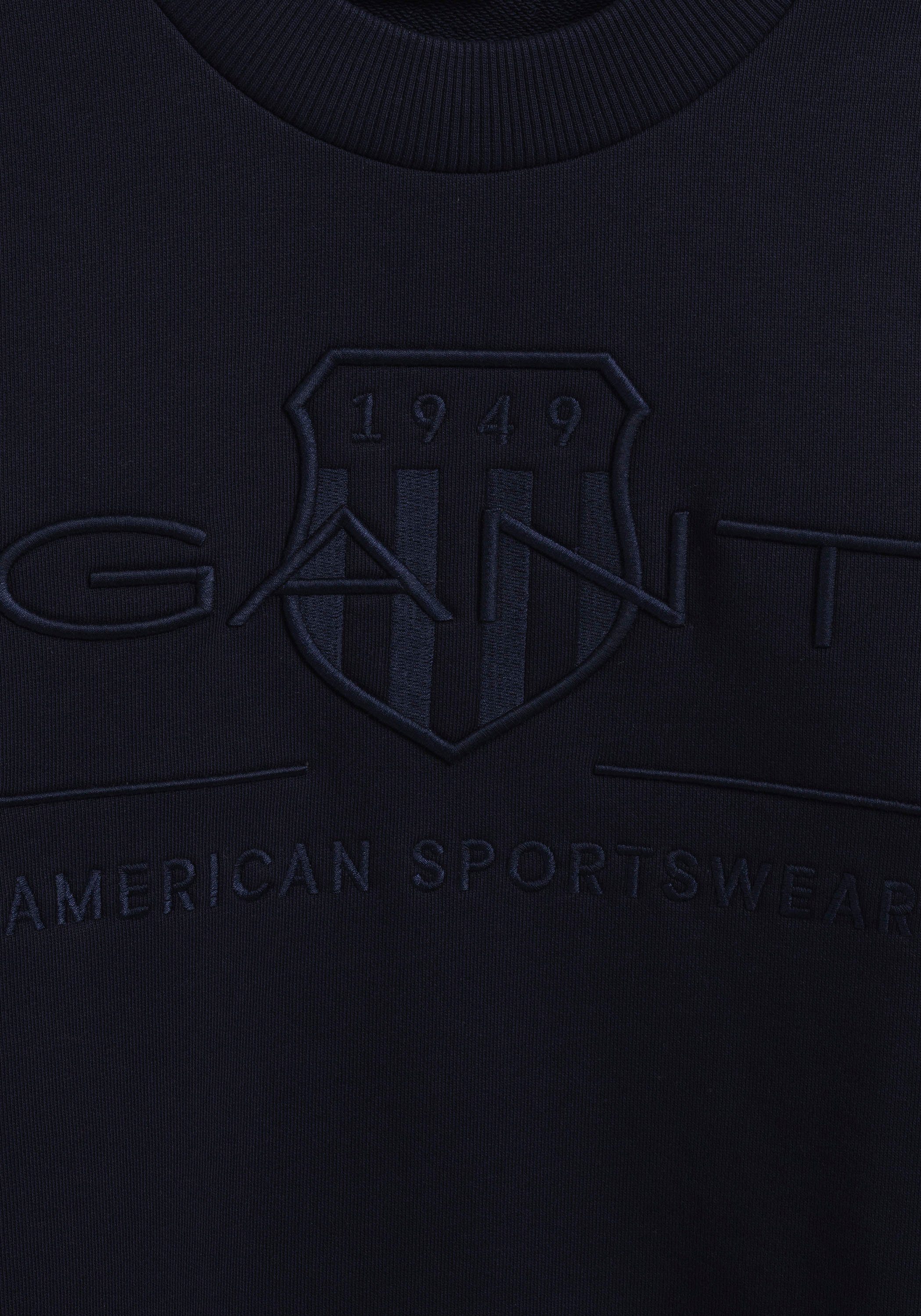 Gant Sweatshirt D1. TONAL ARCHIVE SHIELD C-NECK met logoborduursel op borsthoogte