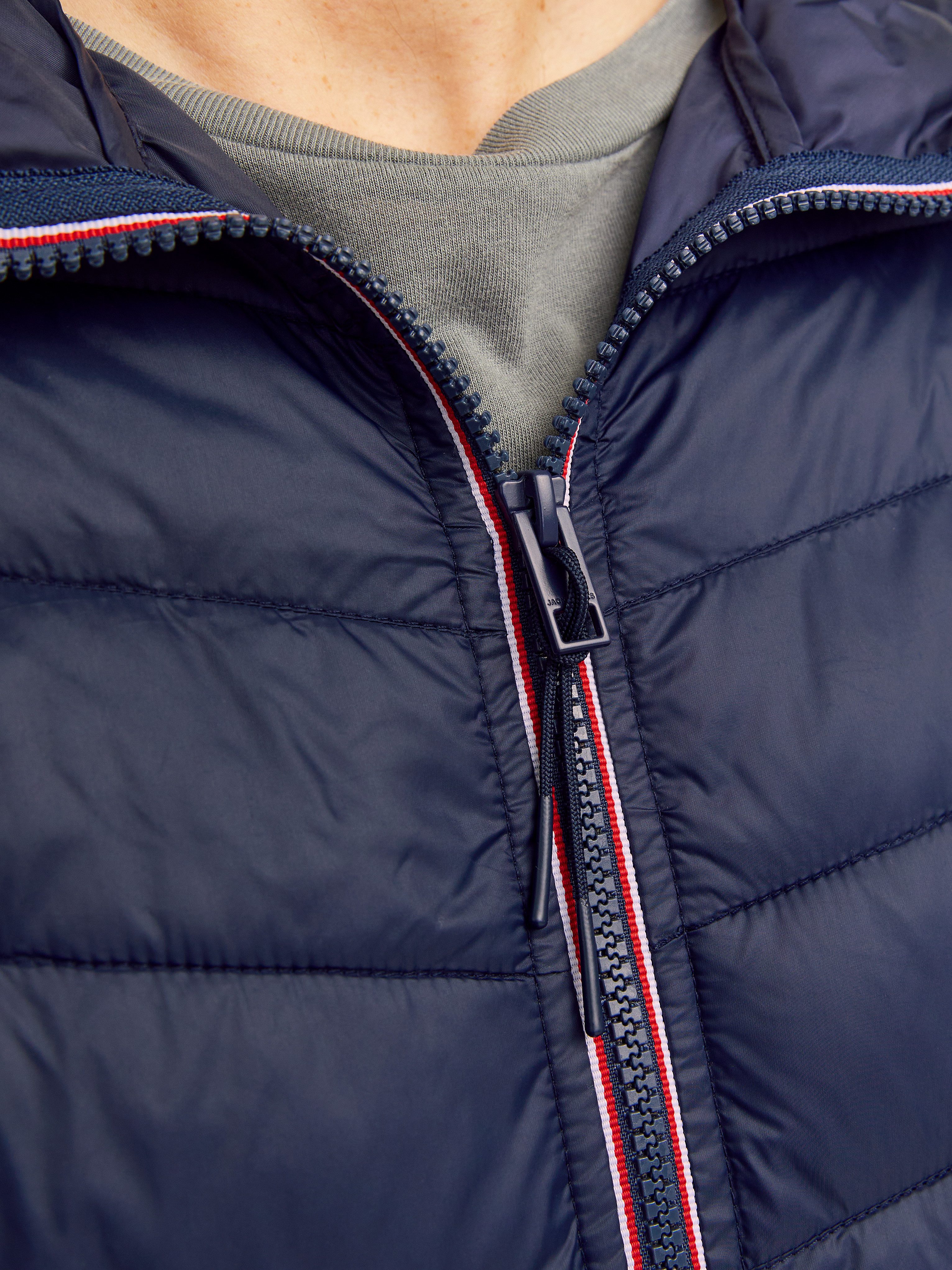 Jack & Jones Gewatteerde jas JJESPRINT PUFFER HOOD NOOS