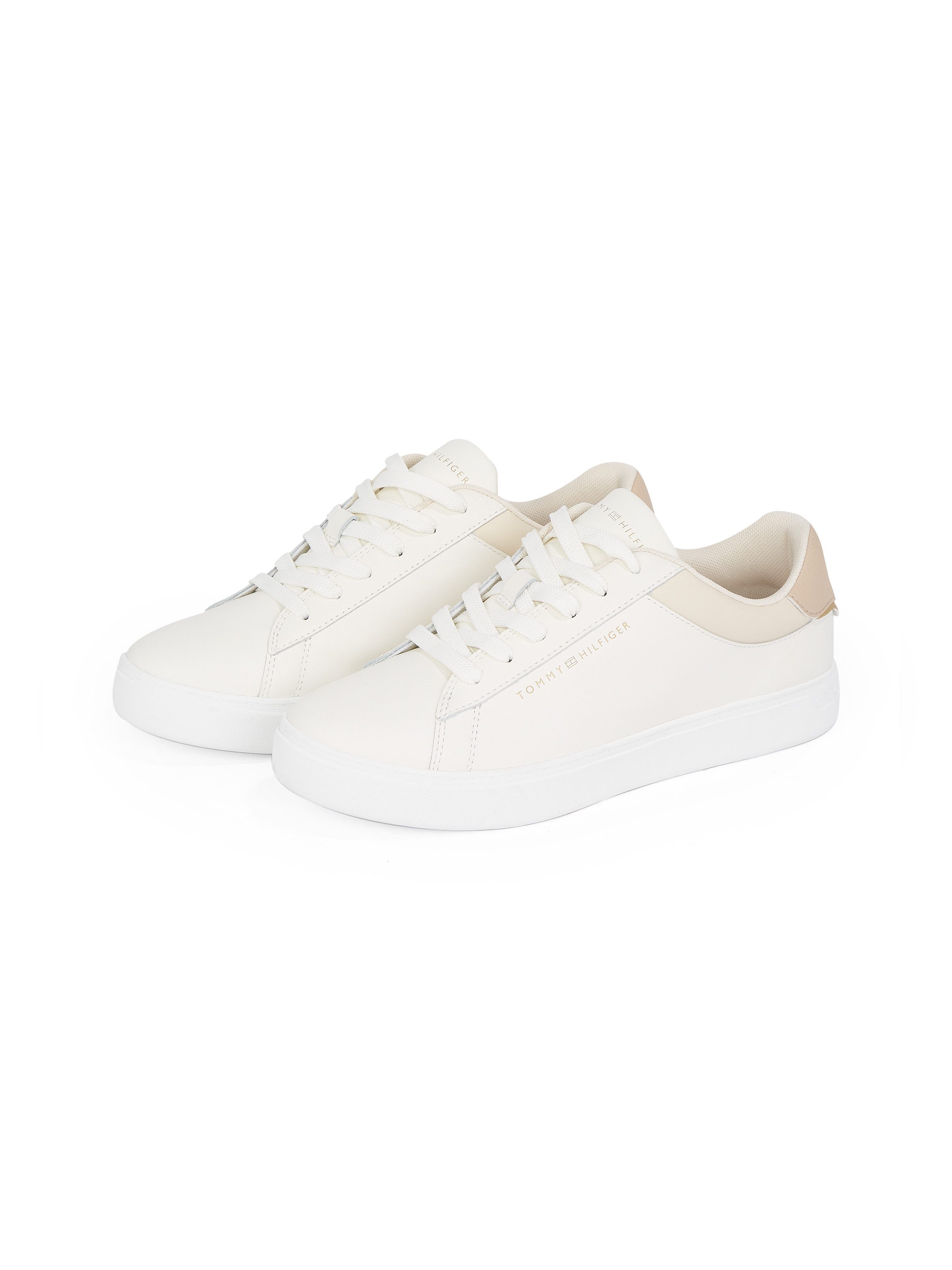 Tommy Hilfiger Plateausneakers ESSENTIAL COURT SNEAKER , vrijetijdsschoen, lage schoen, veterschoen met logo-opdruk dames lage sneakers maat 42 wit