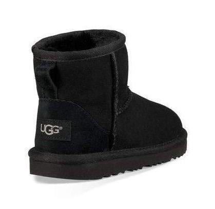UGG Winterlaarzen Classic Mini 2 Slip-on boot, casual boot in hoogwaardige twinface-stijl