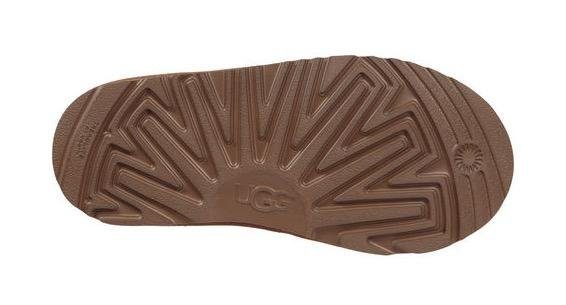 UGG Winterlaarzen Classic Mini 2 Slip-on boot, casual boot in hoogwaardige twinface-stijl