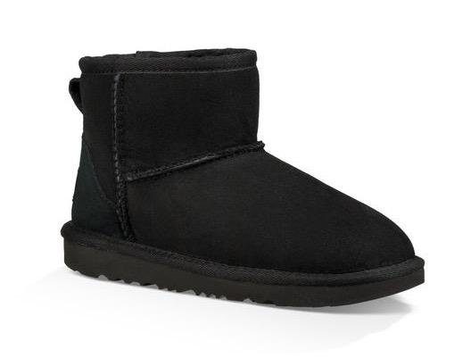 UGG Winterlaarzen Classic Mini 2 Slip-on boot, casual boot in hoogwaardige twinface-stijl