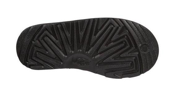 UGG Winterlaarzen Classic Mini 2 Slip-on boot, casual boot in hoogwaardige twinface-stijl