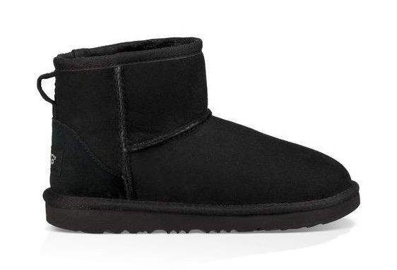 UGG Winterlaarzen Classic Mini 2 Slip-on boot, casual boot in hoogwaardige twinface-stijl