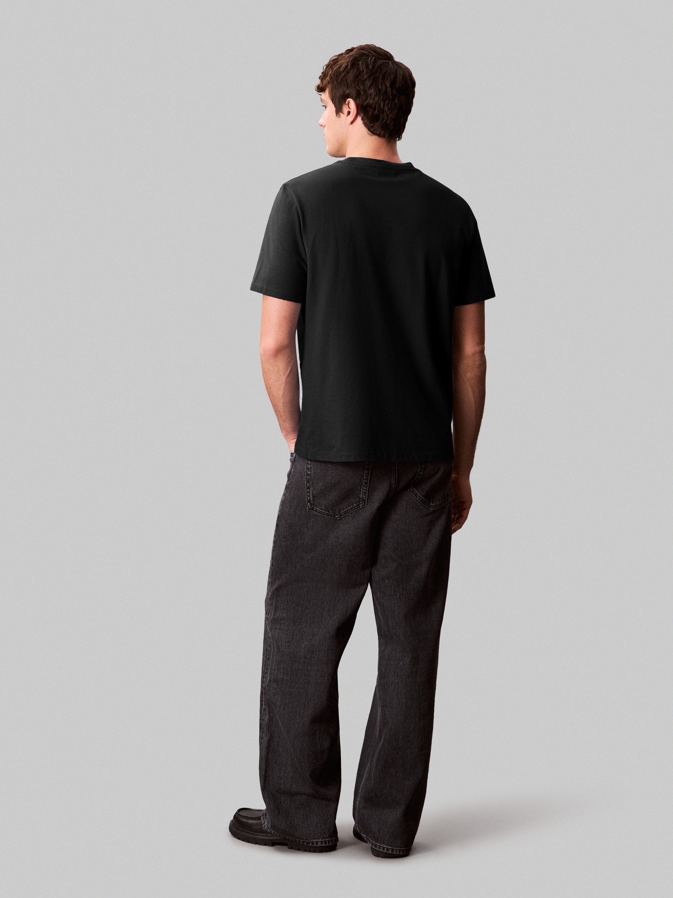 Calvin Klein T-shirt