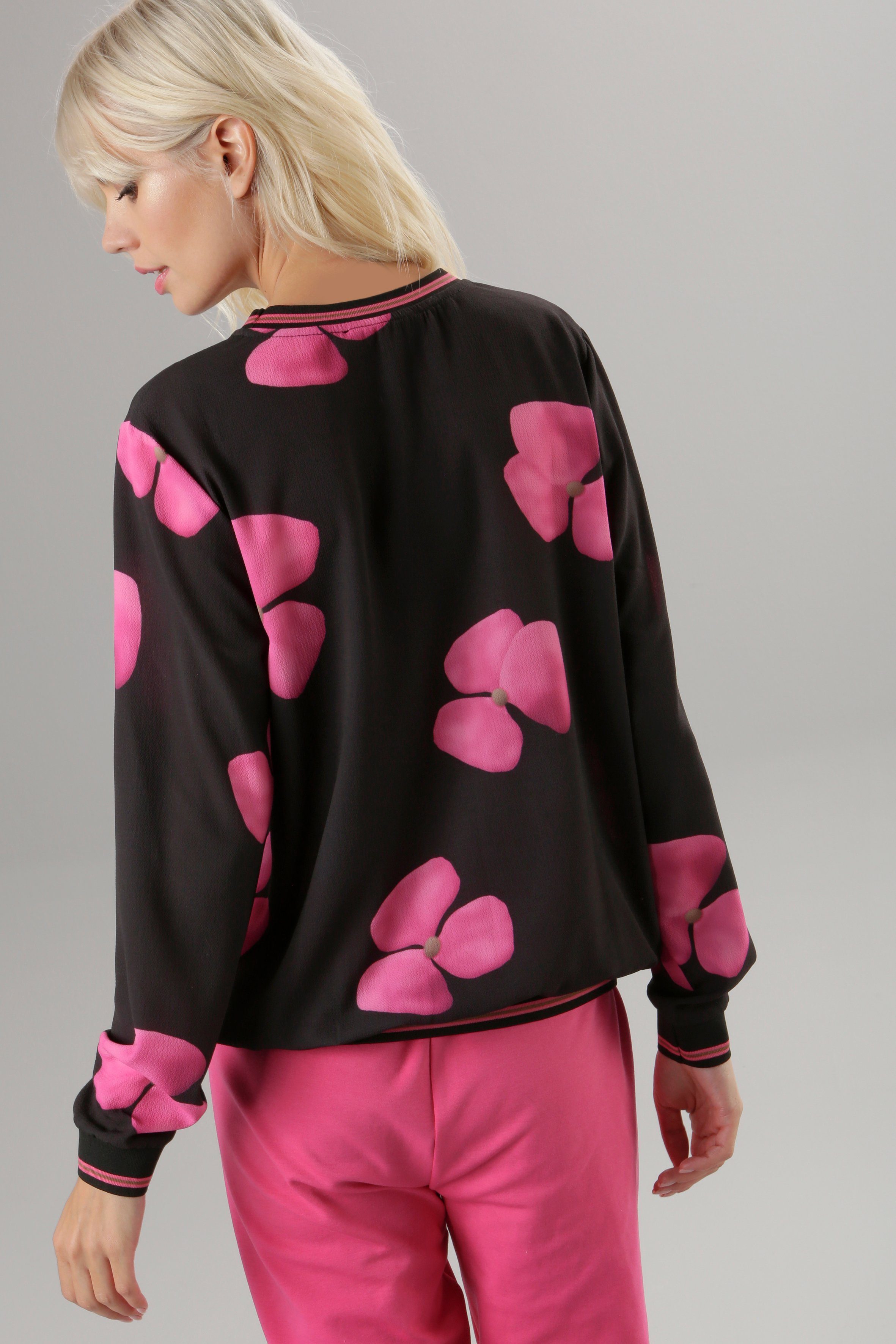 Aniston SELECTED Blouse zonder sluiting met bloemenprint en gestreepte borden