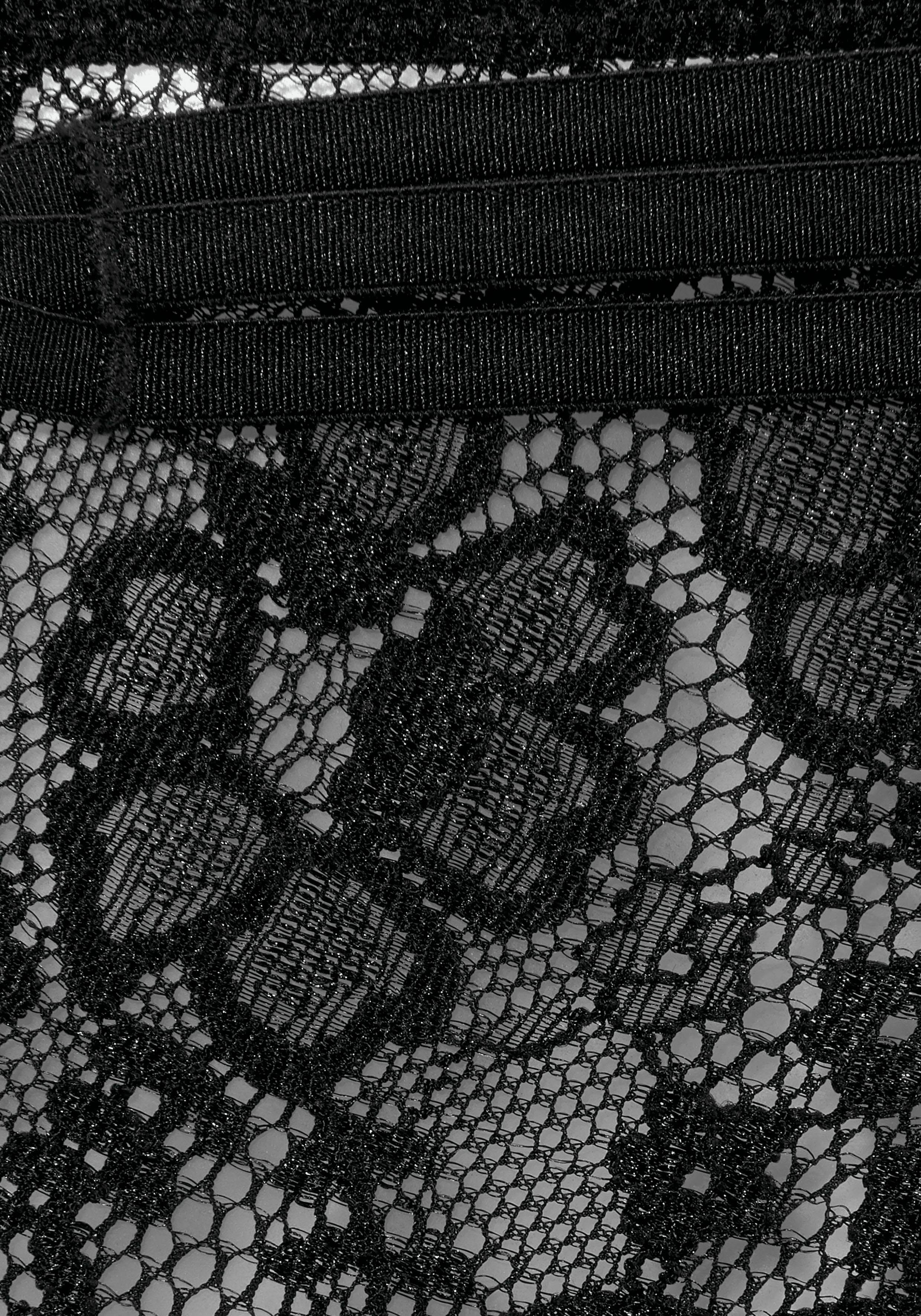 Vivance Stringpants FRANCESCA met fijne hartaccessoire
