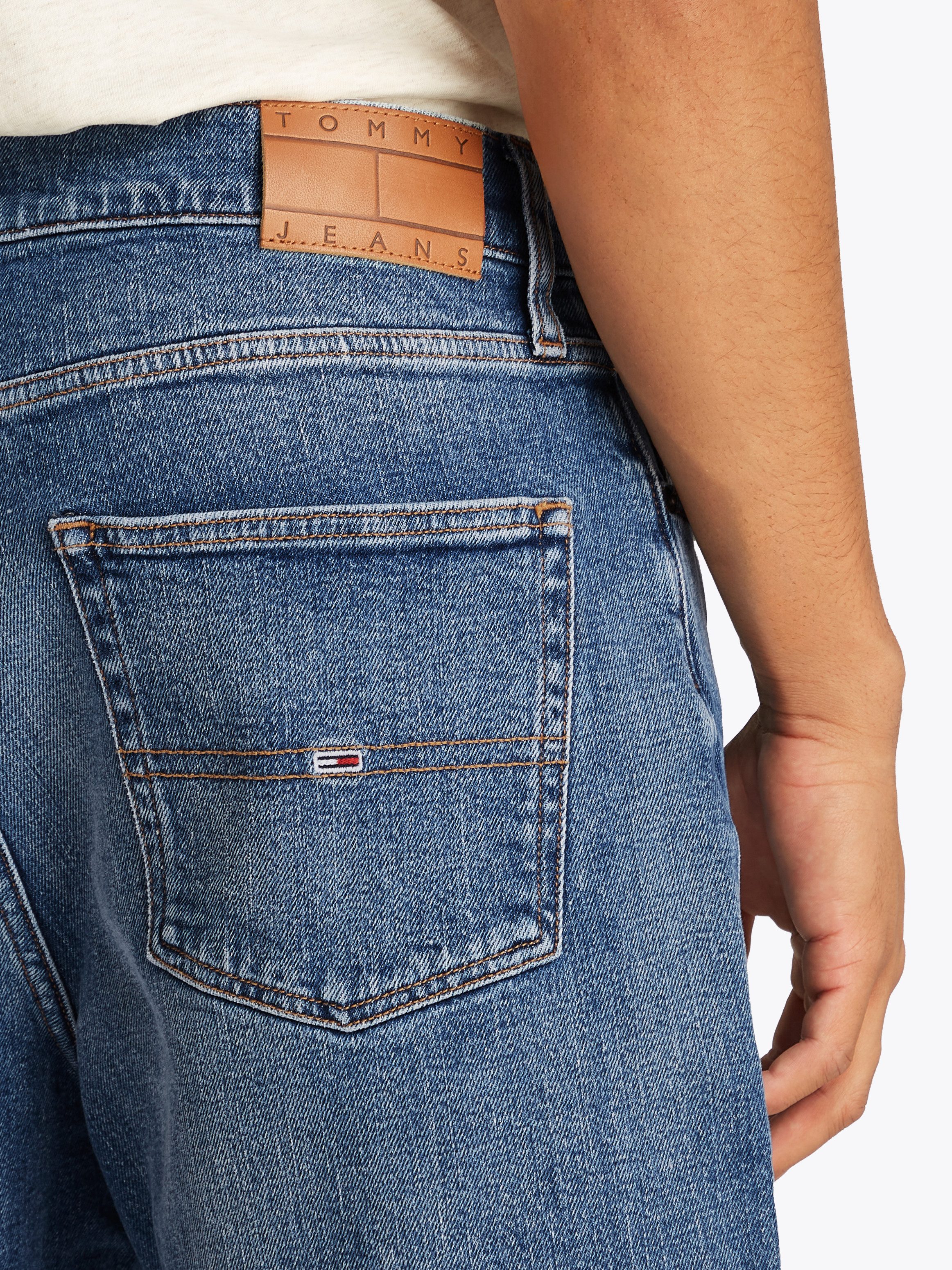 TOMMY JEANS short Isaac Relaxed Tapered