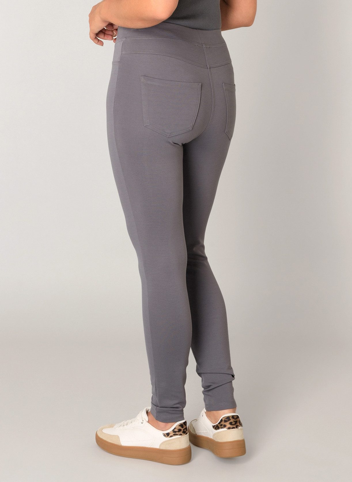 Base Level Jeggings Ornika Prettig materiaal in skinny fit-look