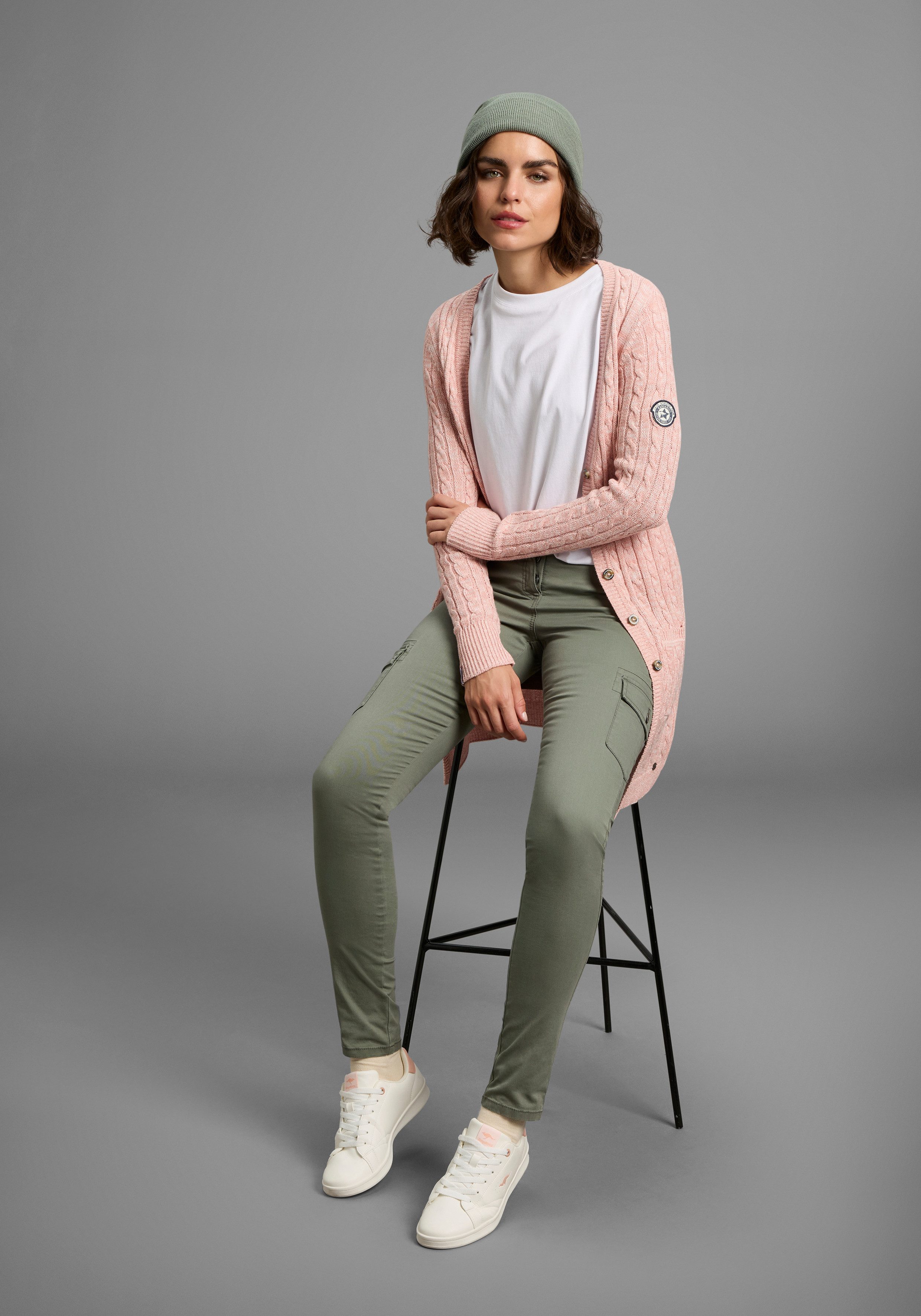 KangaROOS Lang vest met trendy kabelpatroon en zakken