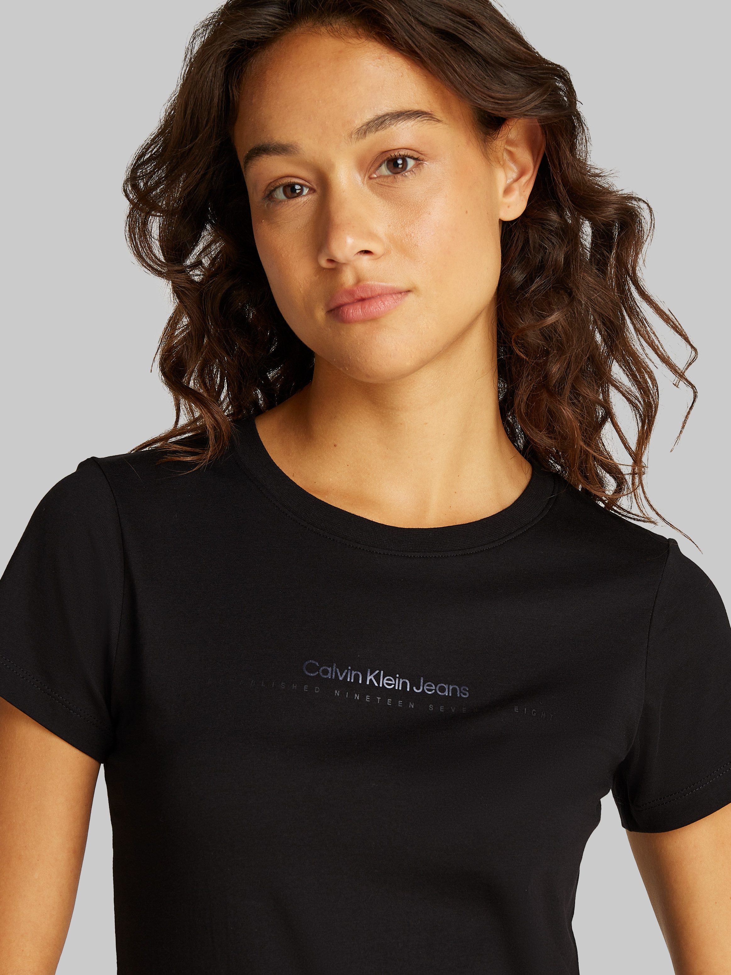 Calvin Klein Shirt met ronde hals INSTITUTIONAL GRAPHIC SLIM TEE