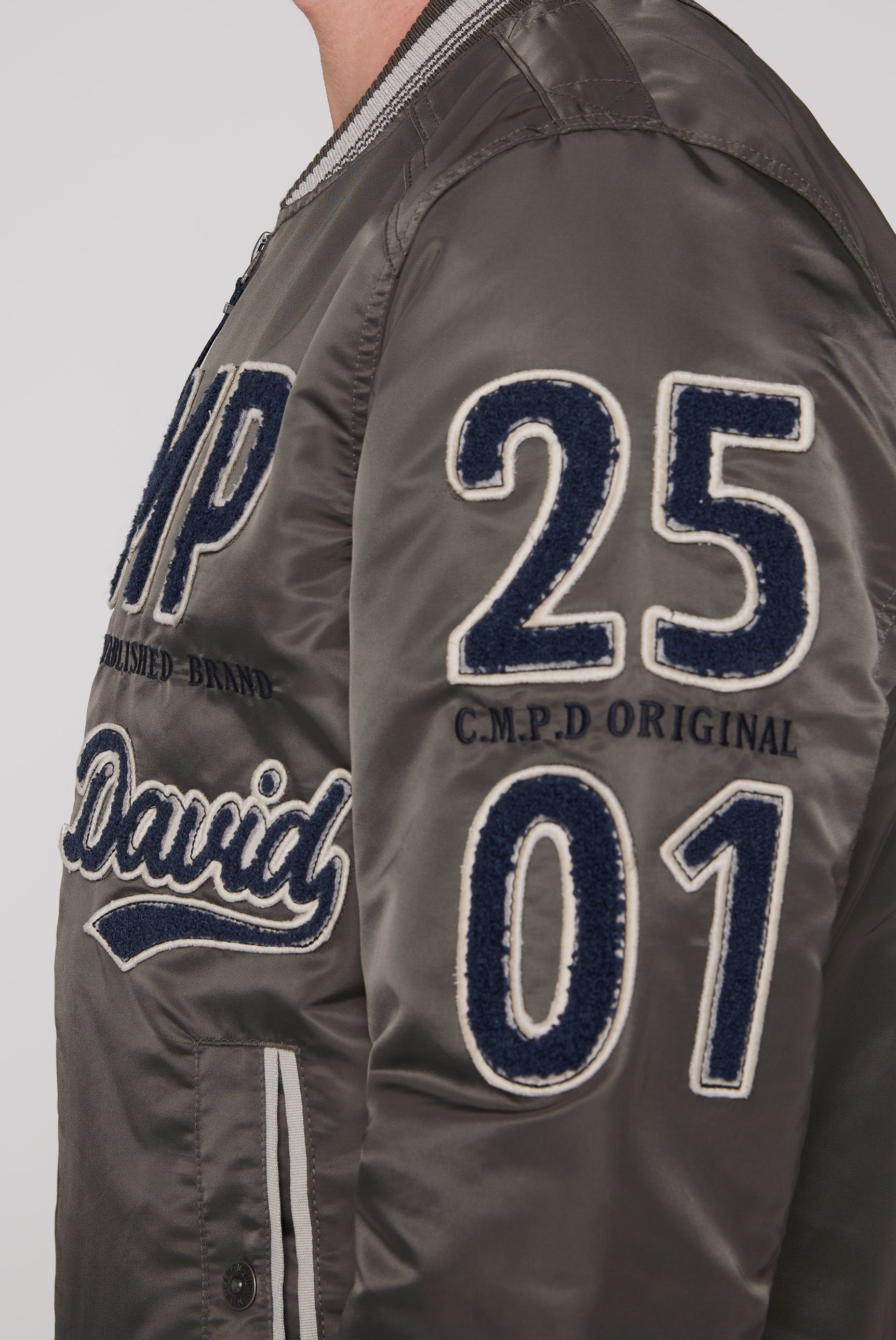 CAMP DAVID Blouson met groot frotté-logo