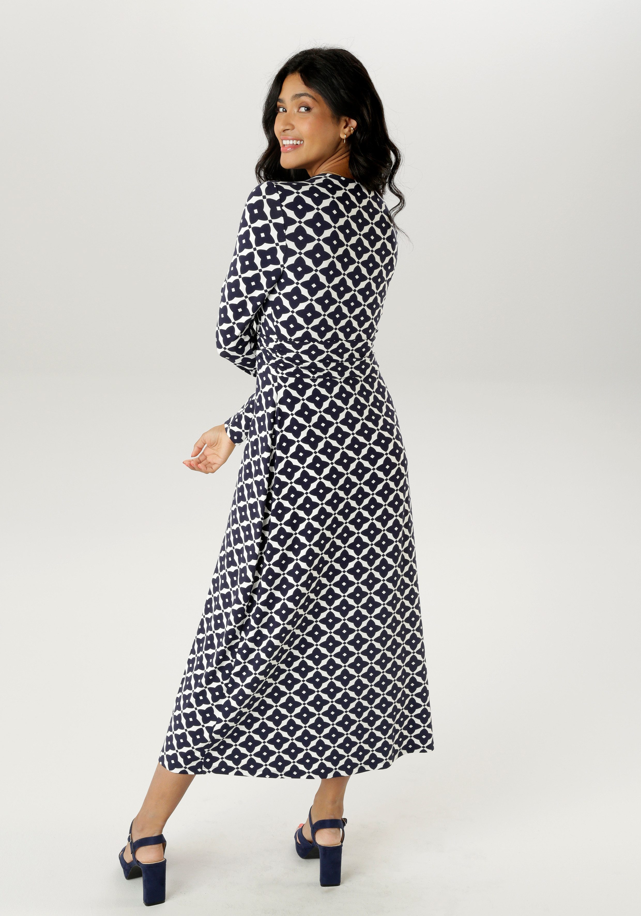 Aniston SELECTED Midi-jurk met elegante, grafische drukverloop - nieuwe collectie