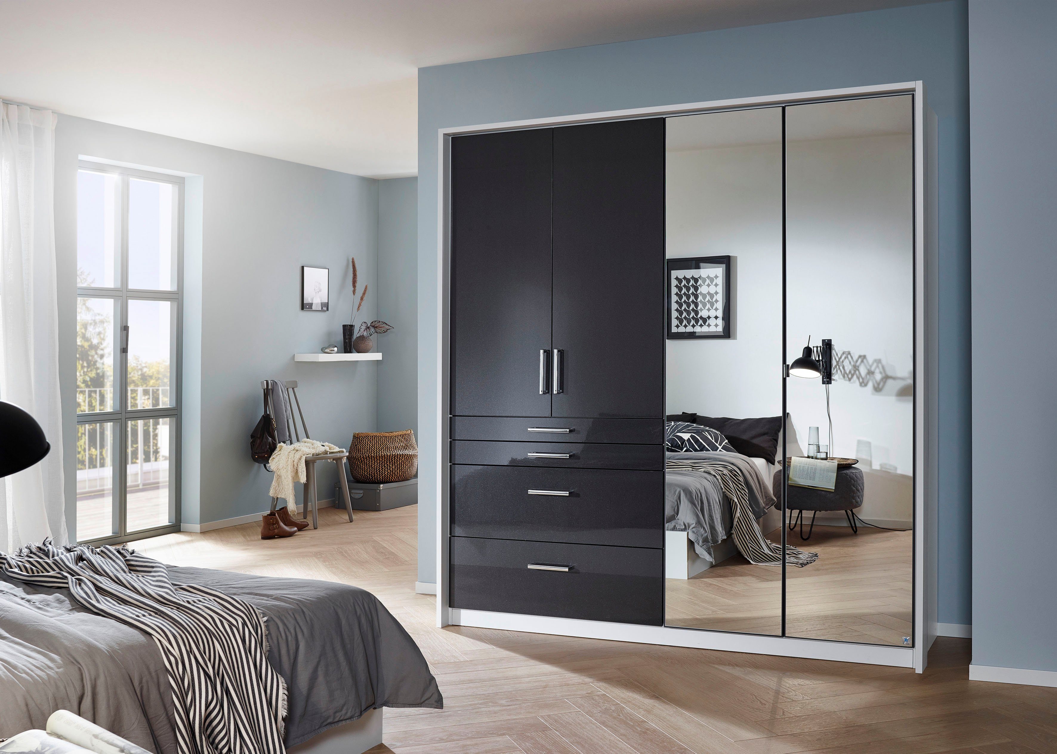 rauch Draaideurkast Kledingkast kast garderobe garderobekast topseller HOMBURG inclusief passe-partout, bovenste lade met indeling made in germany