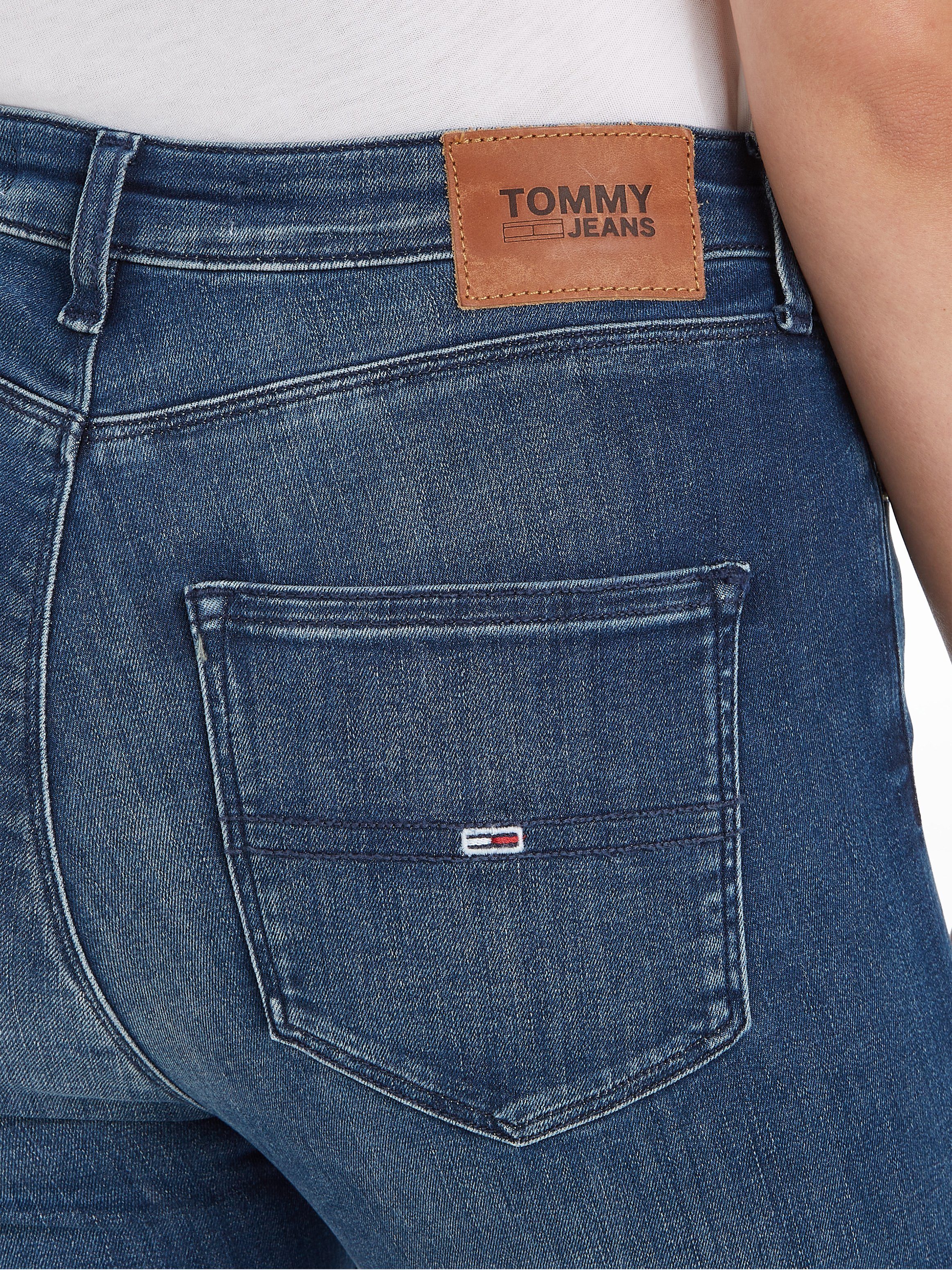 TOMMY JEANS Skinny fit jeans SYLVIA HR SUPER SKNY Hoogwaardige materialen voor een comfortabele en perfecte pasvorm.