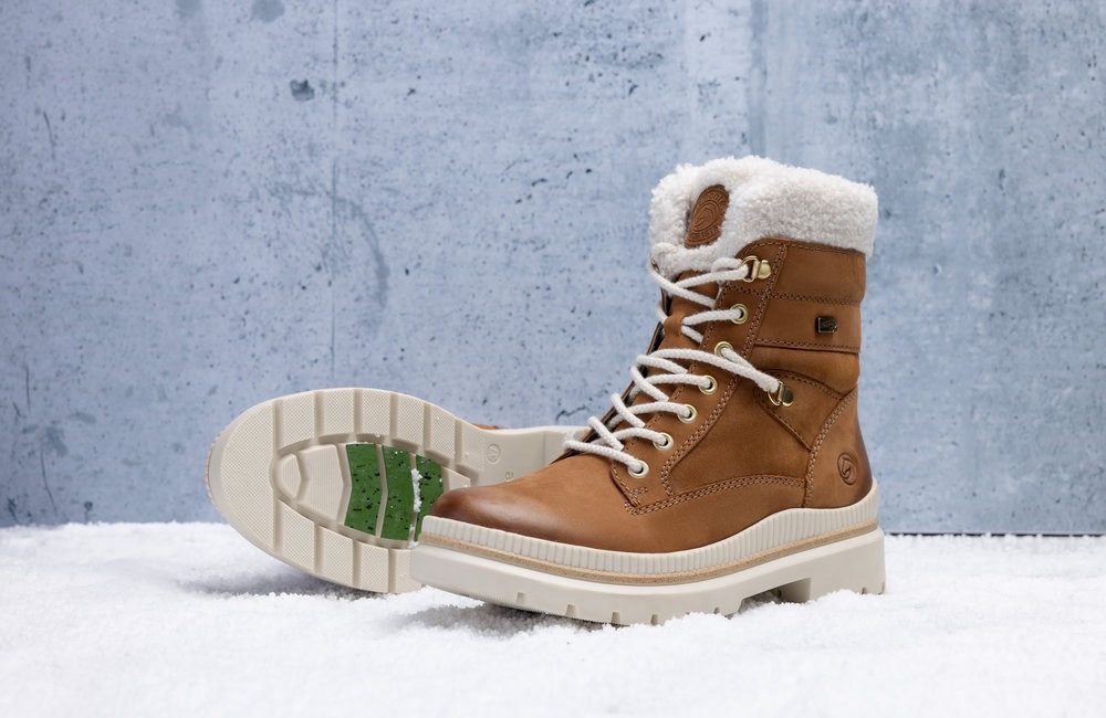 Remonte Winterlaarzen , blokhak, veterschoenen, outdoorschoen met teddyvoering-beslag