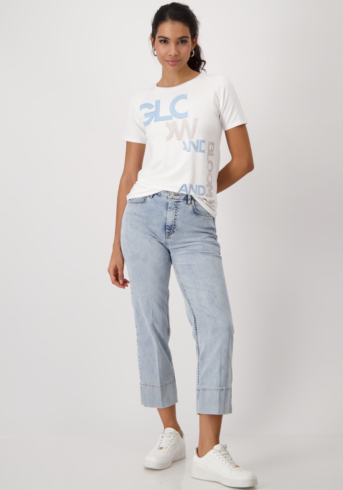 Monari Shirt met ronde hals Shirt Schmuckschrift met letterprint en glinstersteentjes