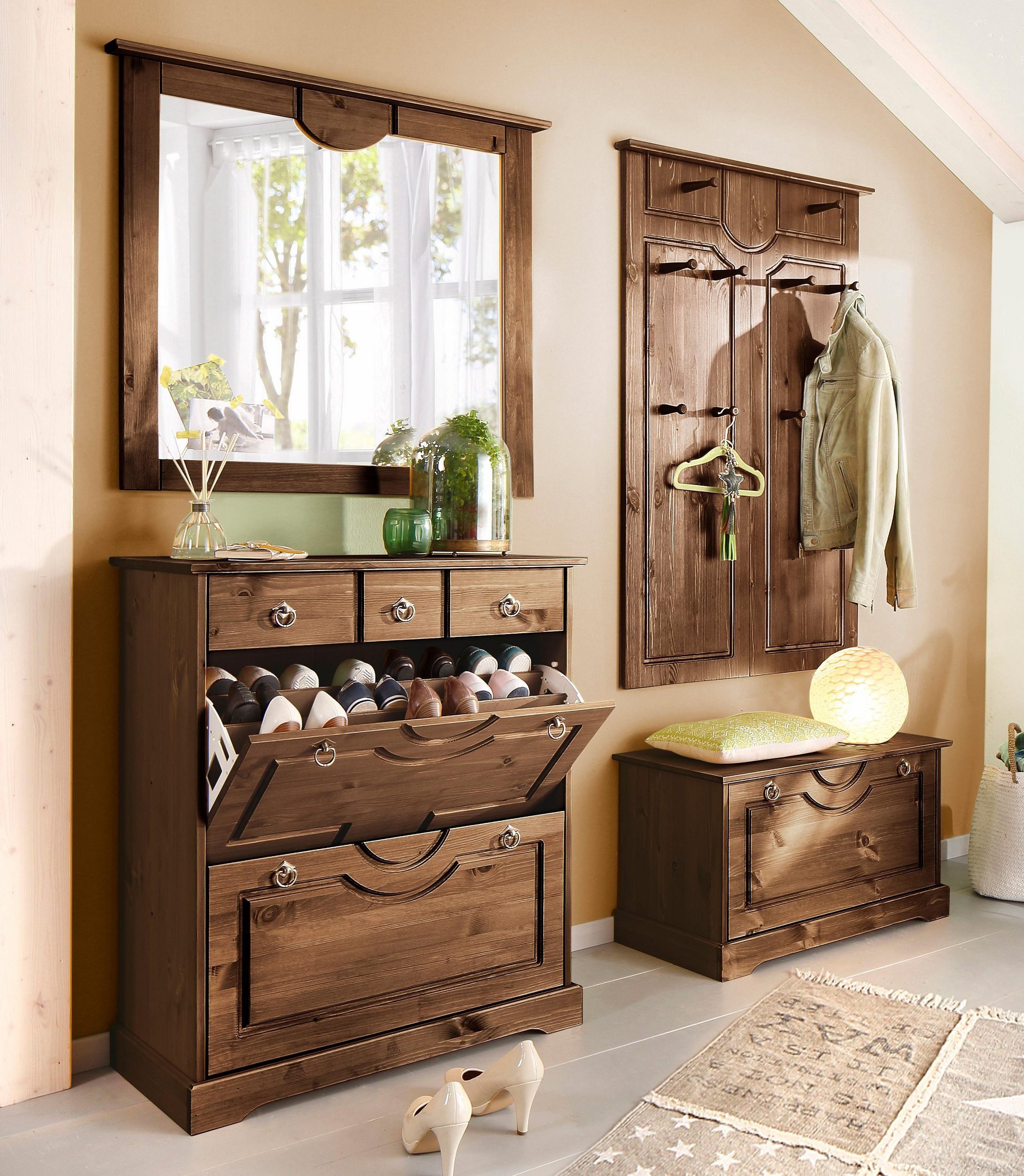 Home affaire Schoenenkast Klera van massief grenen, fsc®, breedte 81 cm, drievoudige schoenenhouder
