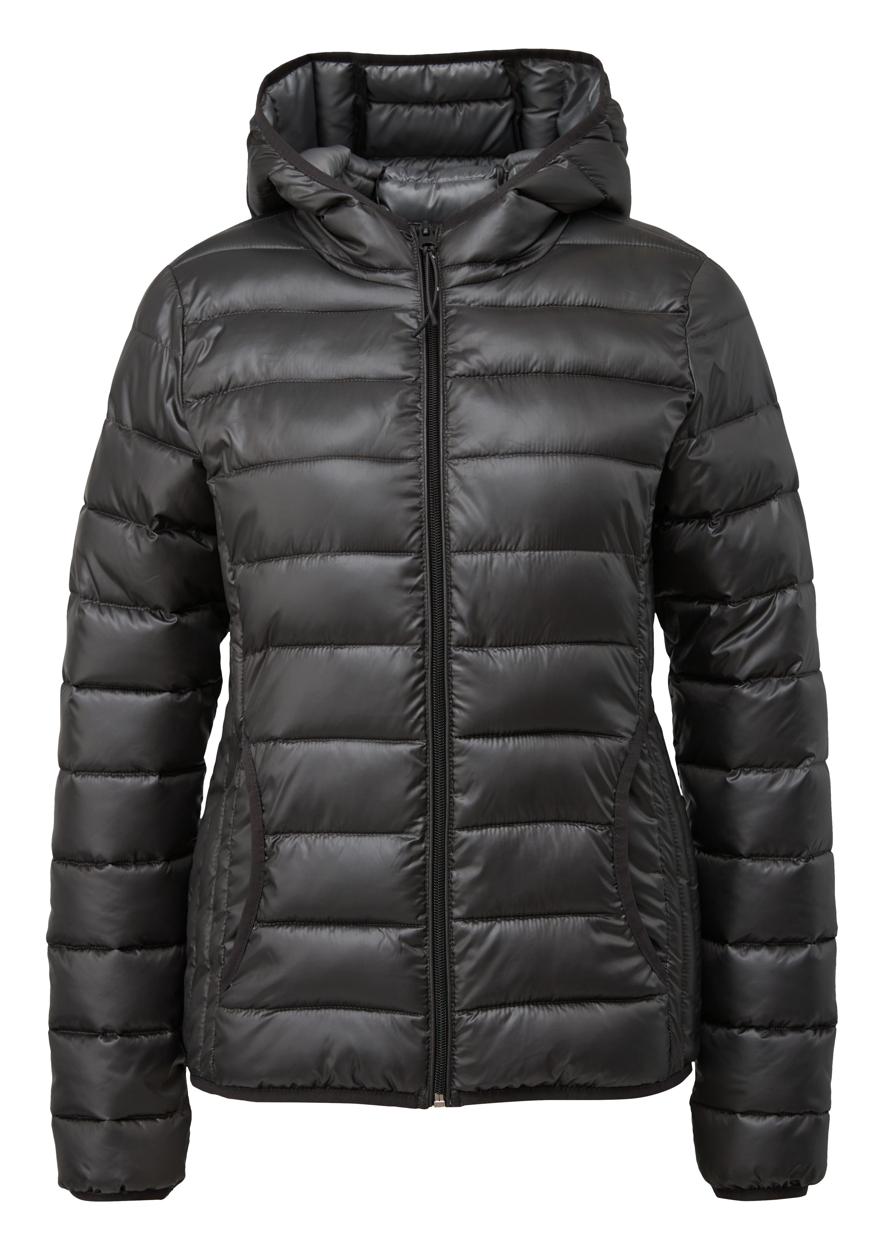 Q/S designed by Outdoorjack met een capuchon