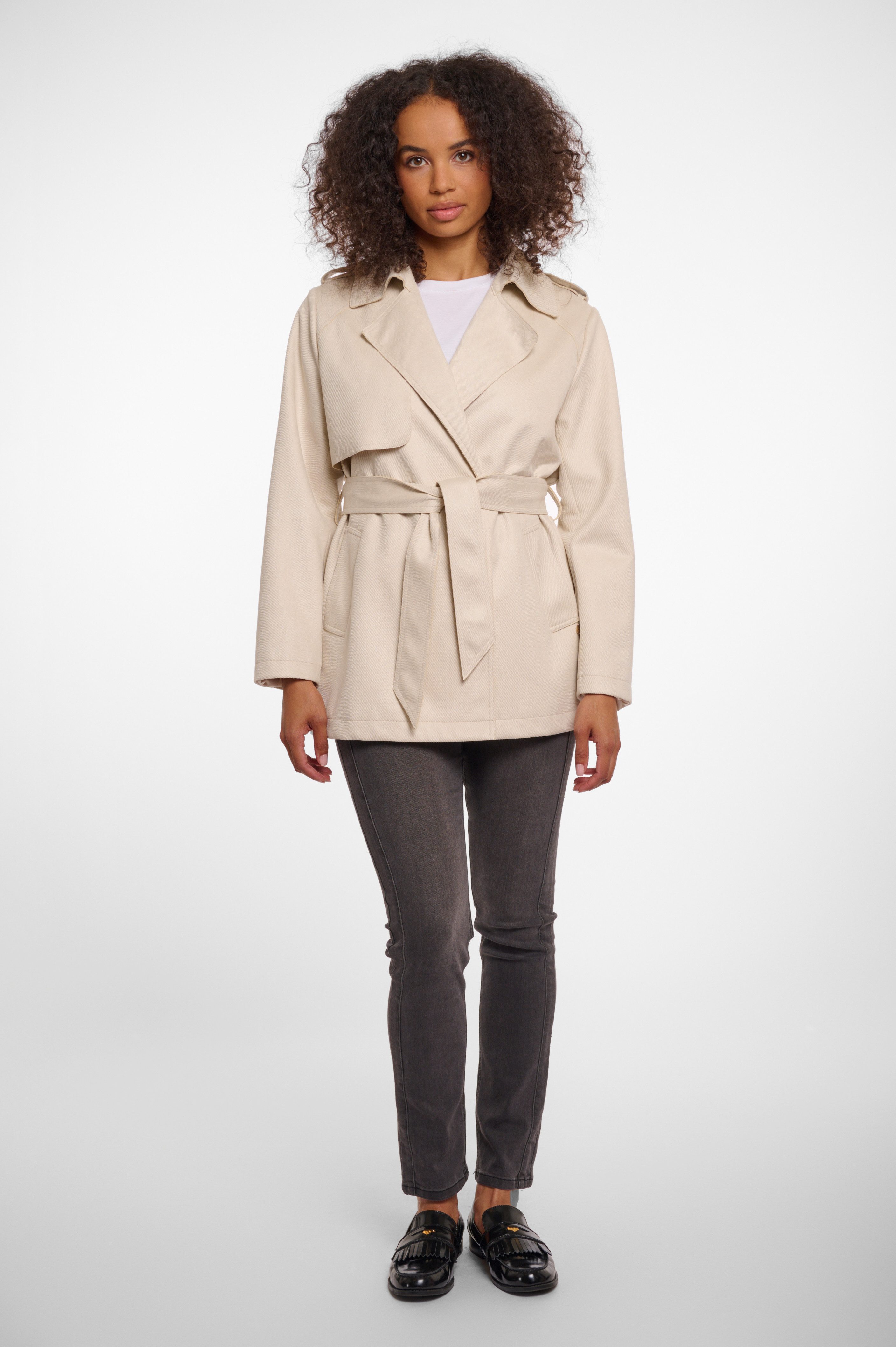 Rino & Pelle Trenchcoat CAATJE met een bindceintuur
