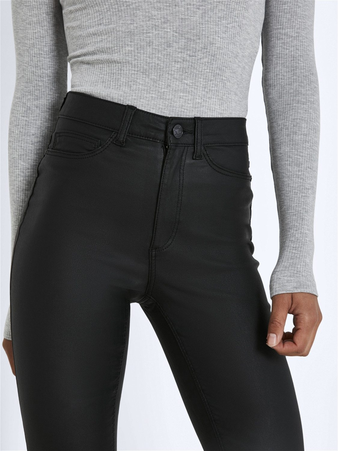 Noisy may Imitatieleren broek NMCALLIE HW SKINNY COATED PANTS NOOS