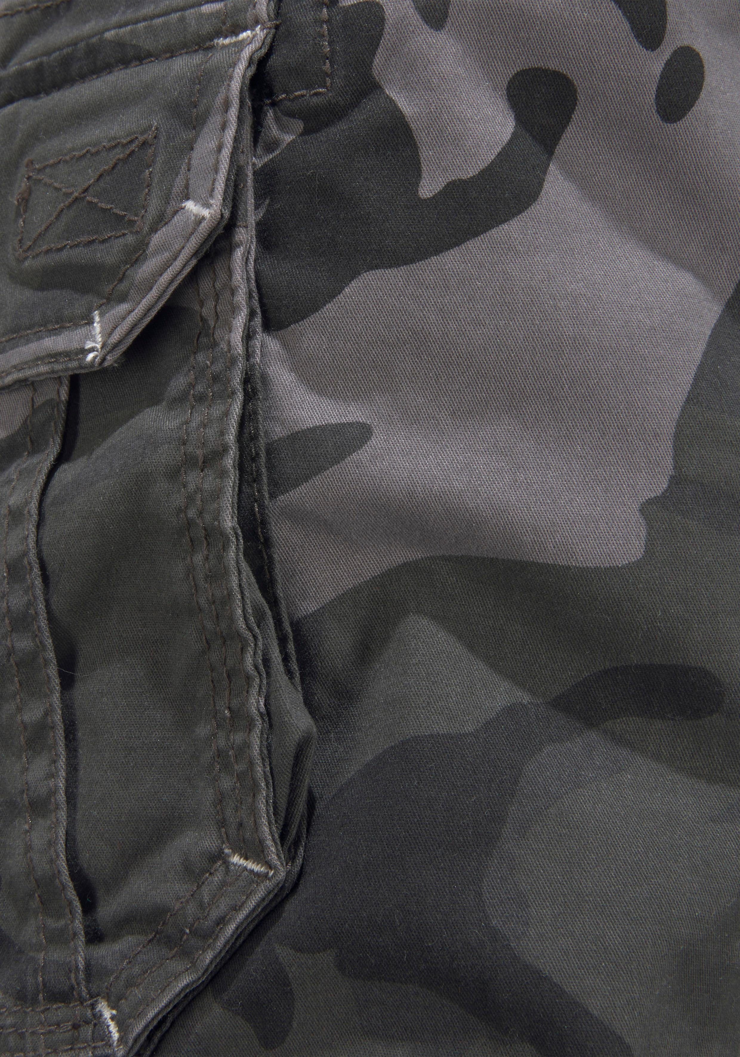 KIDSWORLD Cargobroek In coole camouflagekleur