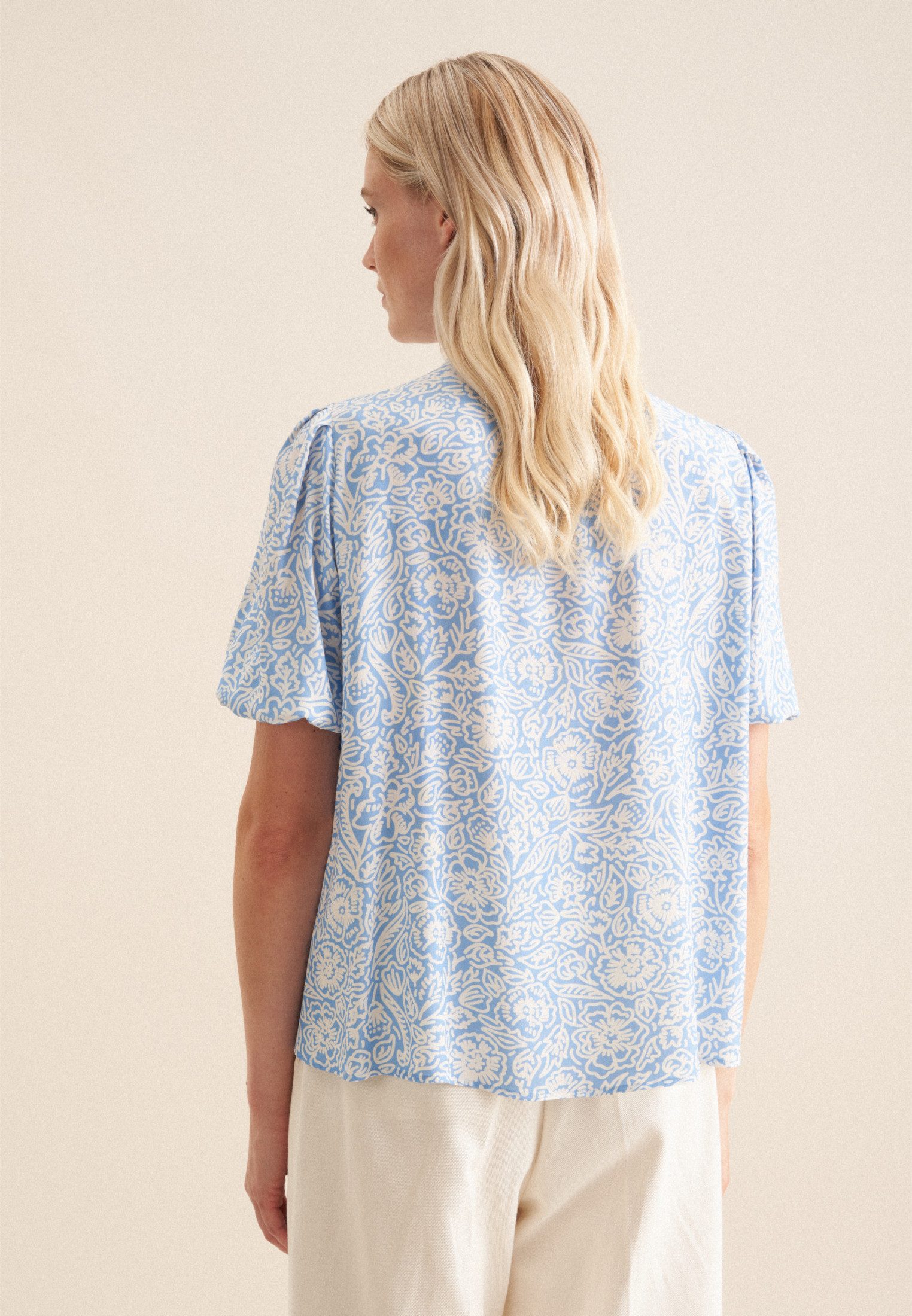 seidensticker Shirtblouse Zwarte roos Korte mouwen ronde hals in bloemmotief