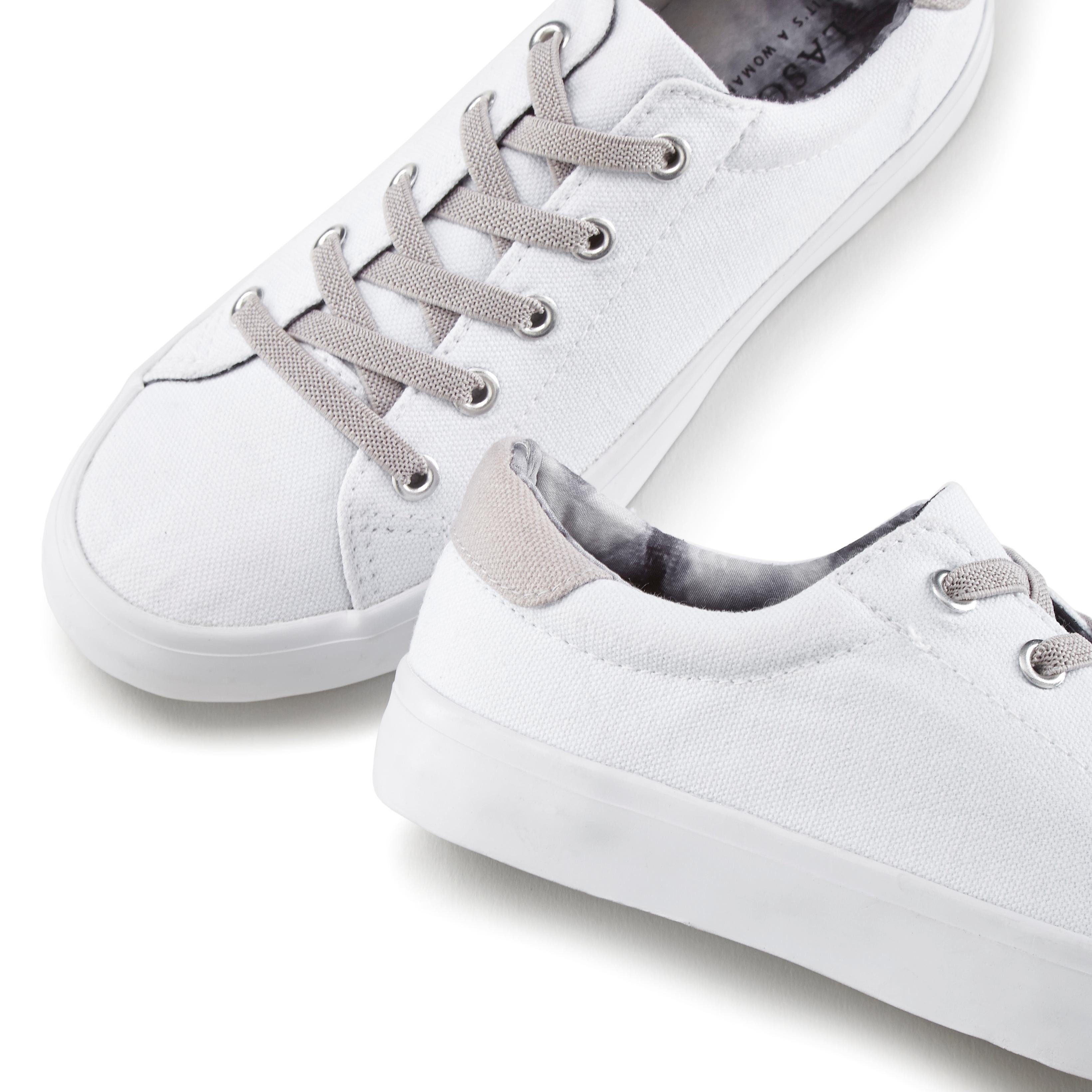 Lascana Sneakers van textiel met batik-look en elastieken veterbandjes nu  online kopen | OTTO