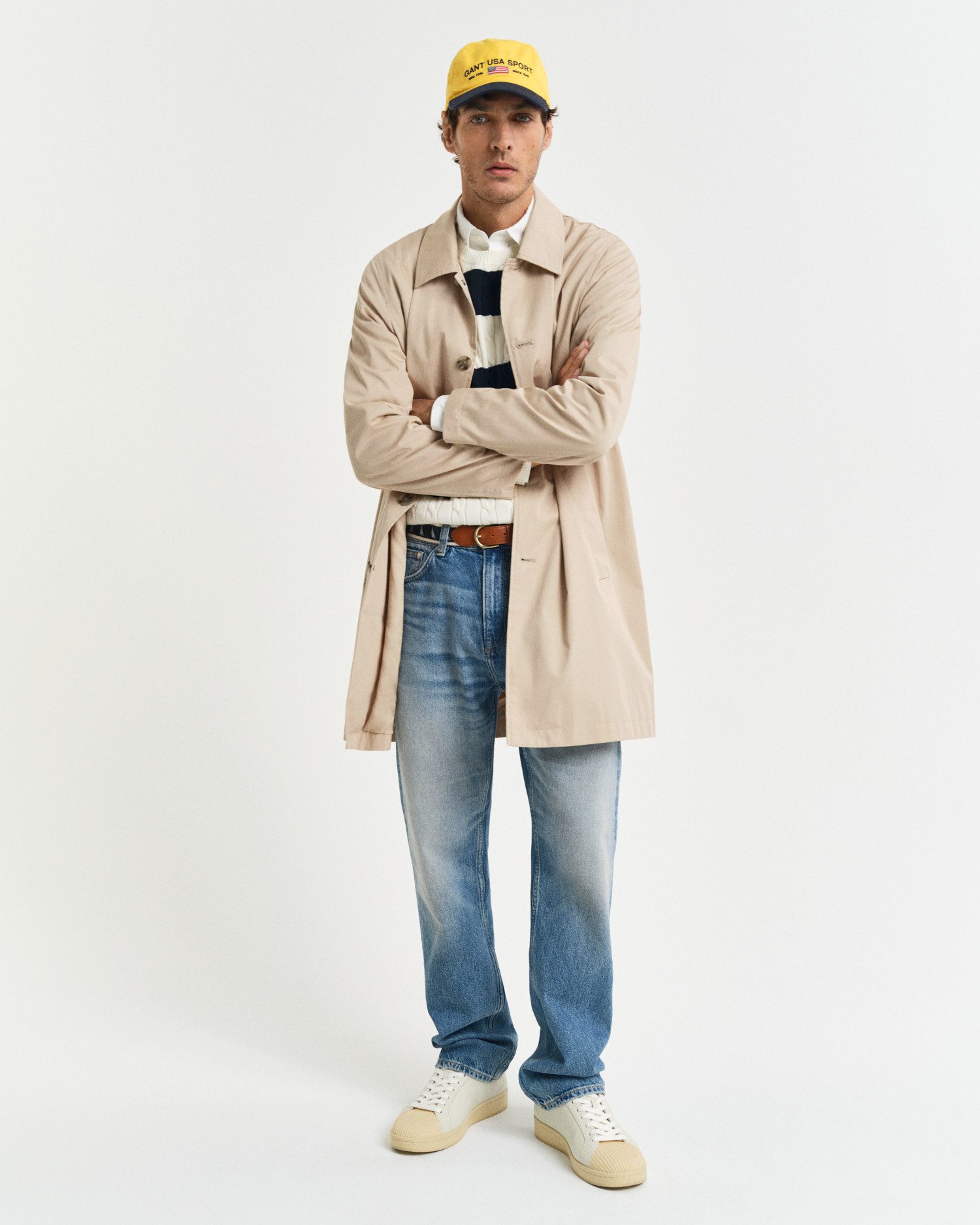 Gant Trui met ronde hals STRIPED COTTON CABLE C-NECK valt op door een doorlopend streepdesign in vlechtbreistructuur