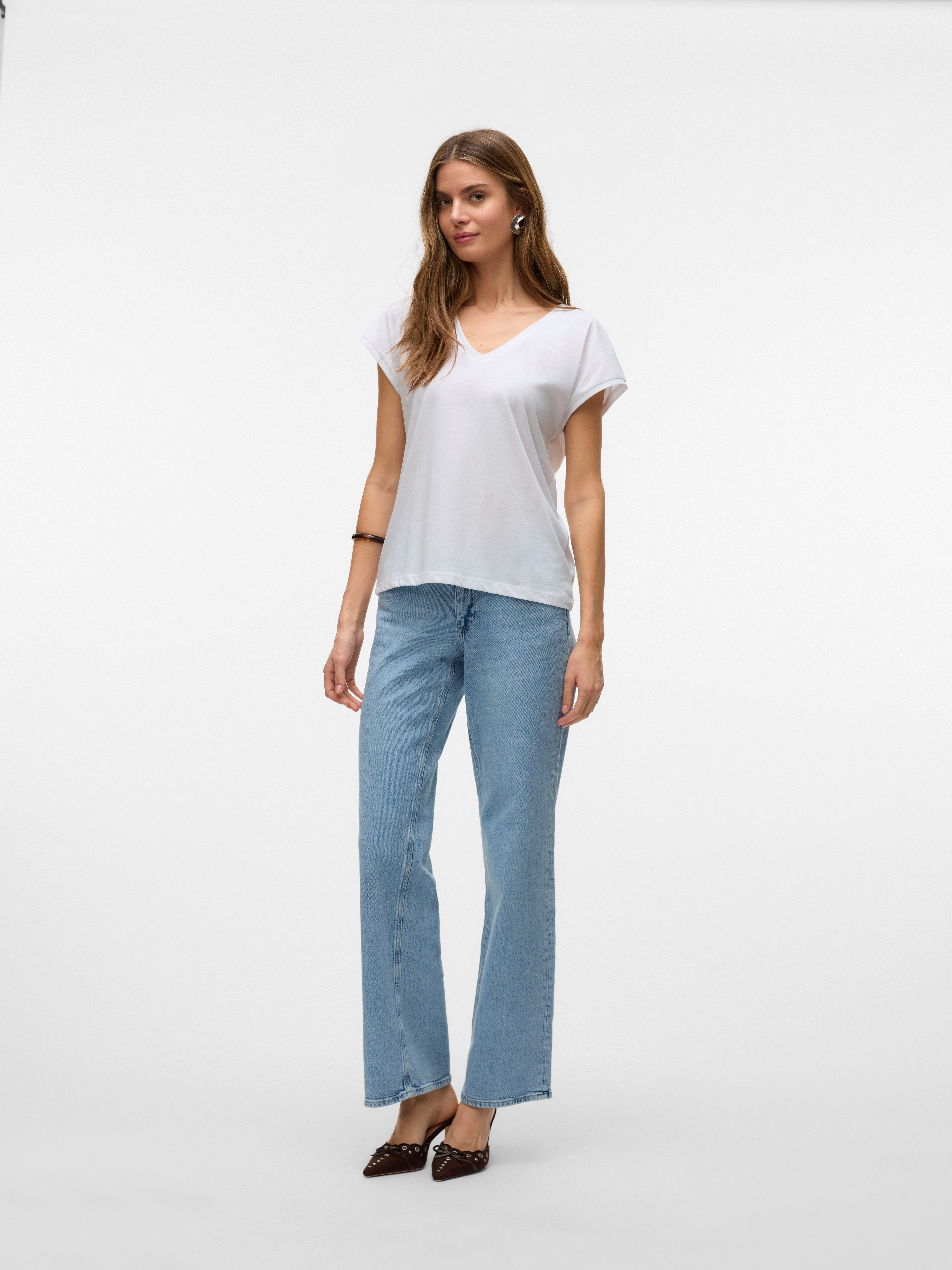 Vero Moda Shirt met korte mouwen VMLUNA SS V-NECK TEE JRS NOOS