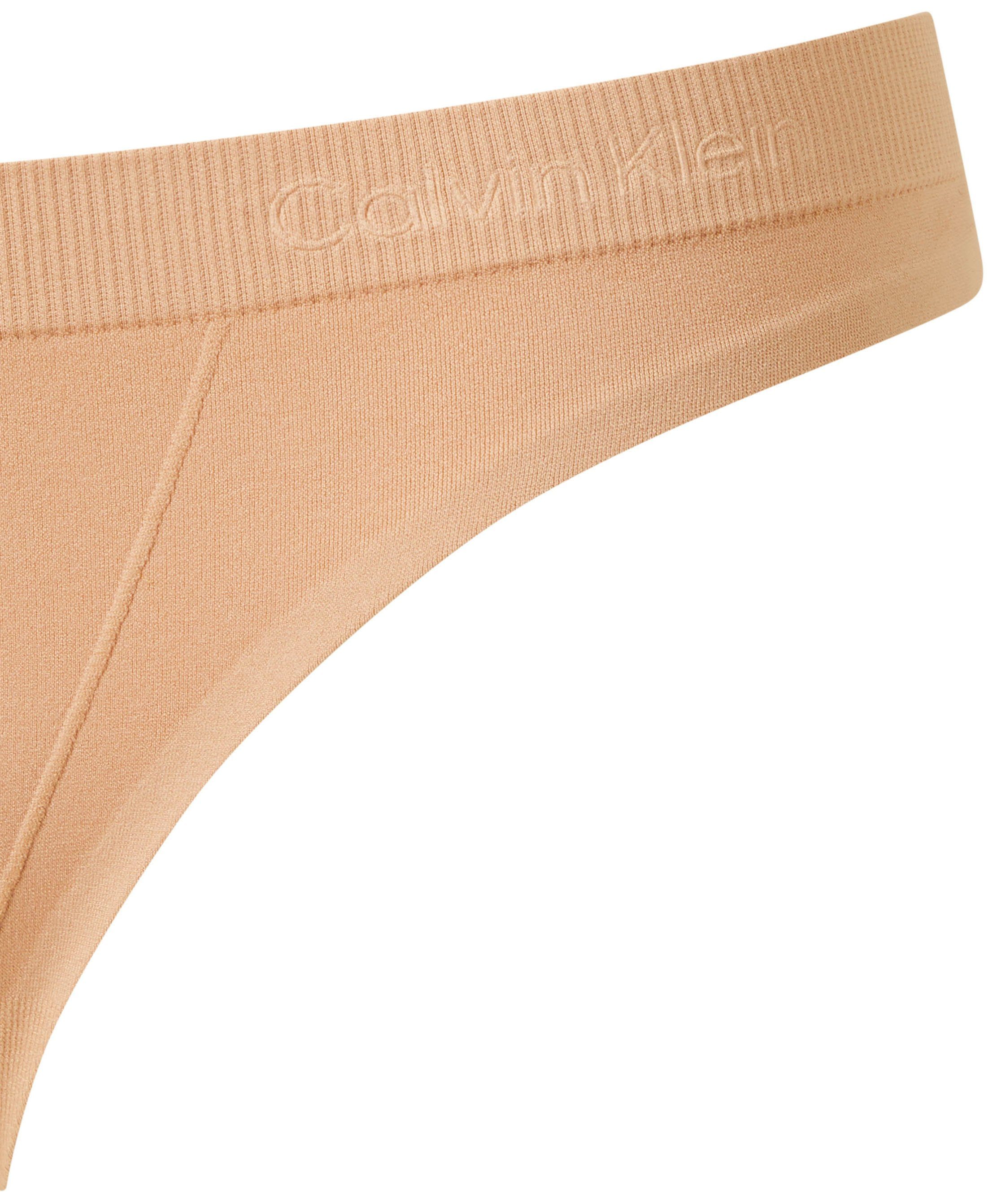 Calvin Klein T-string THONG in modieuze basic stijl