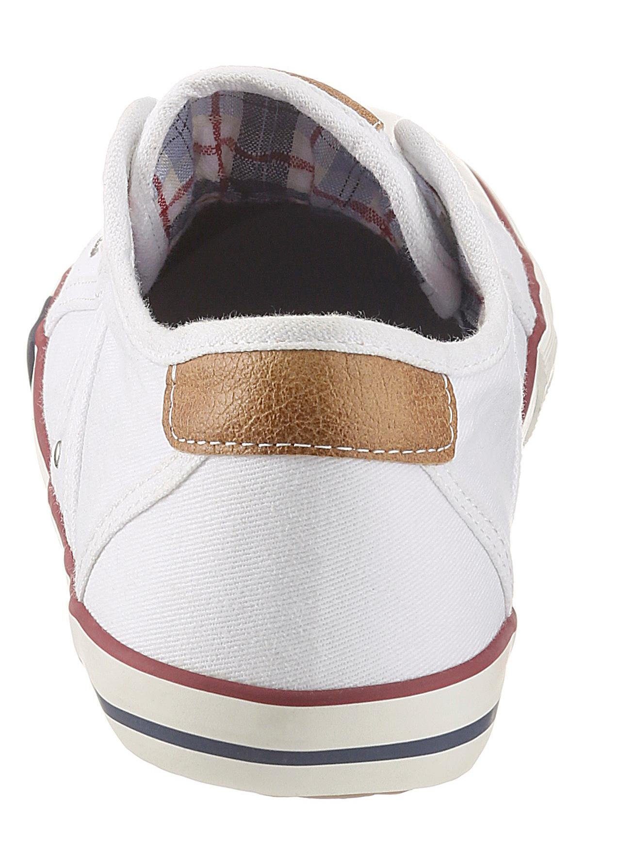 Mustang Shoes Slip-on sneakers Slippers, zomerschoenen, vrijetijdsschoenen met praktische elastische band