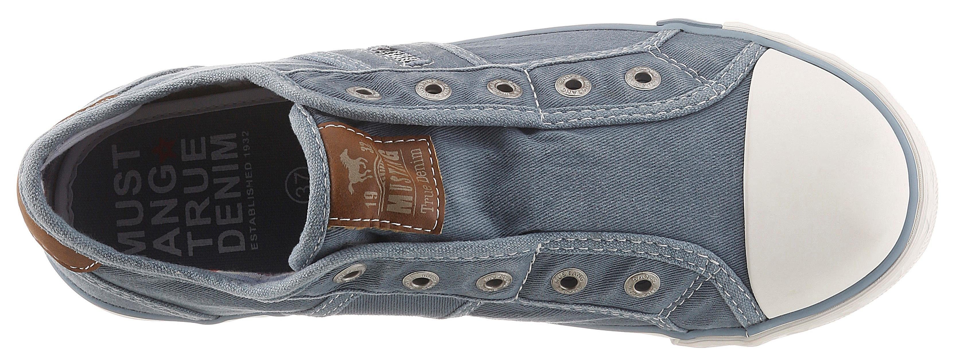 Mustang Shoes Slip-on sneakers Slippers, zomerschoenen, vrijetijdsschoenen met praktische elastische band