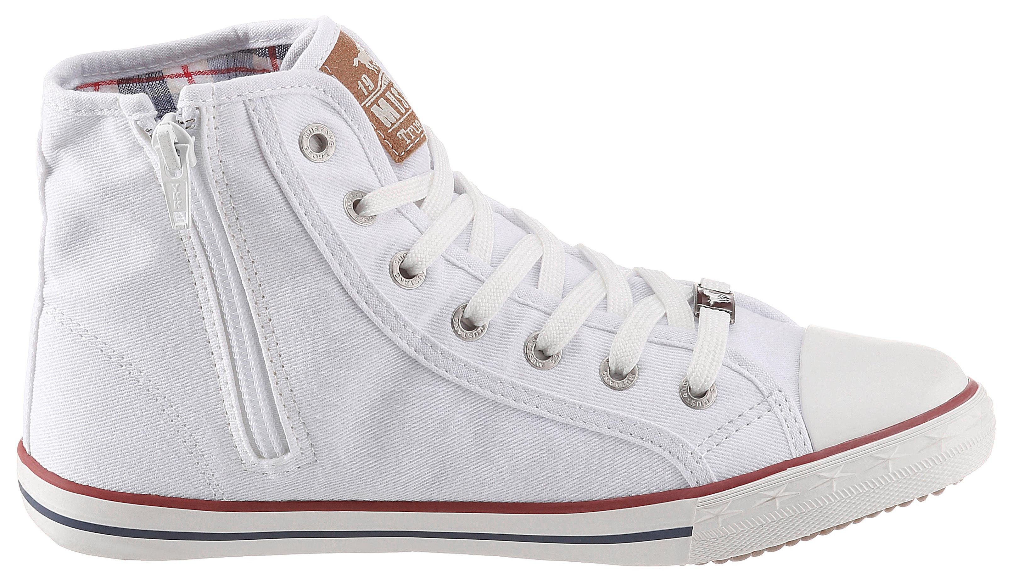 Mustang Shoes Sneakers high top-sneaker, veterschoen met label in de loopzool