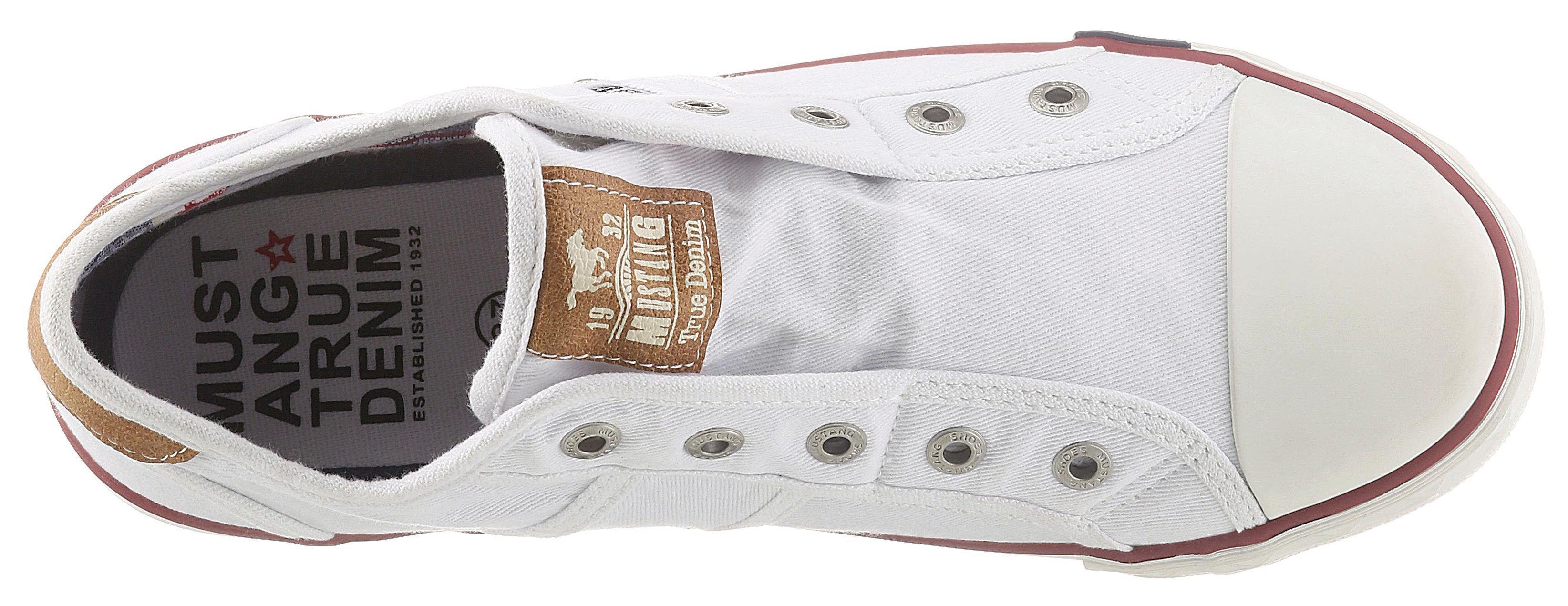 Mustang Shoes Slip-on sneakers Slippers, zomerschoenen, vrijetijdsschoenen met praktische elastische band