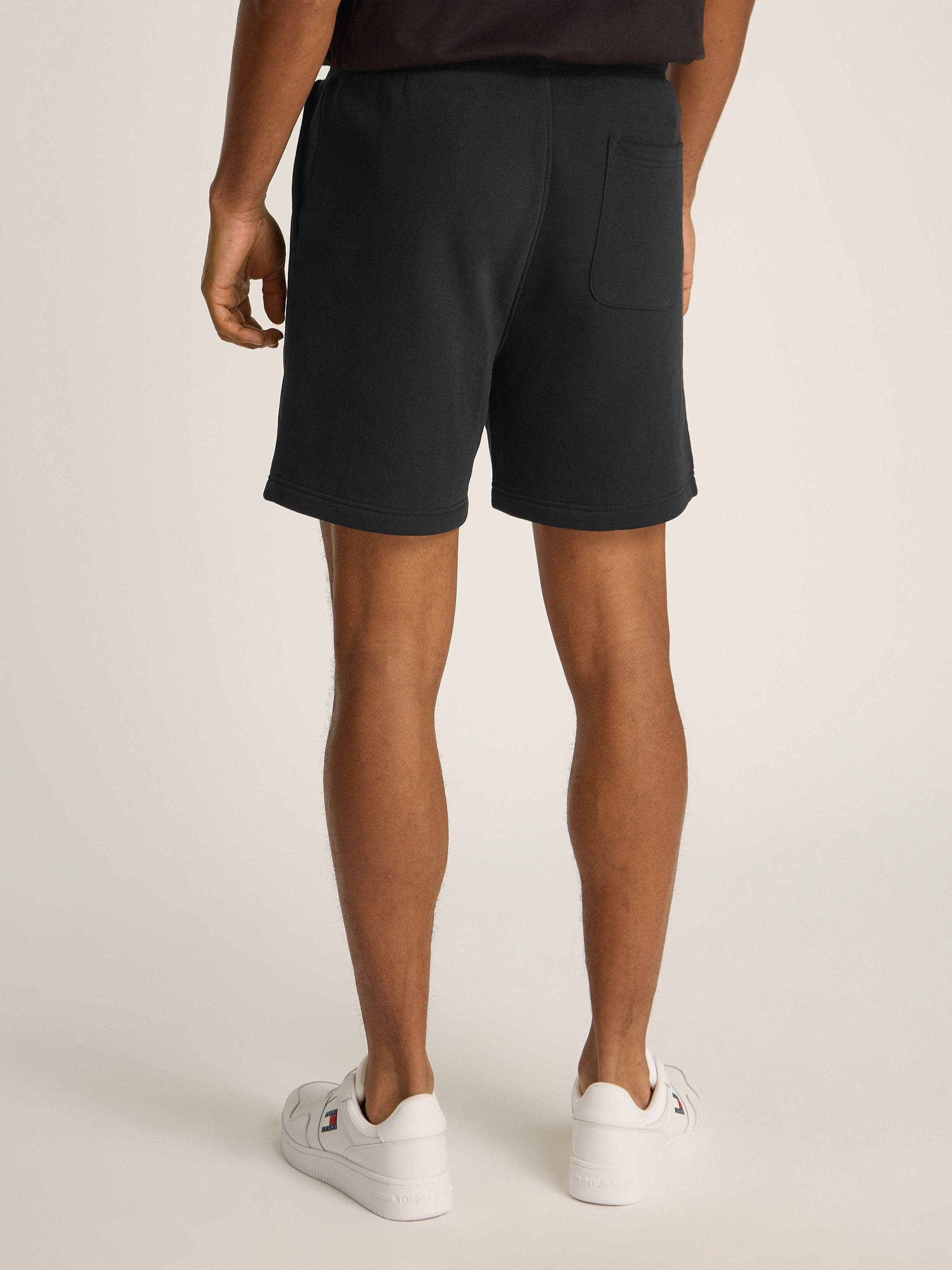TOMMY JEANS Sweatshort TJM REG LINEAR SHORT