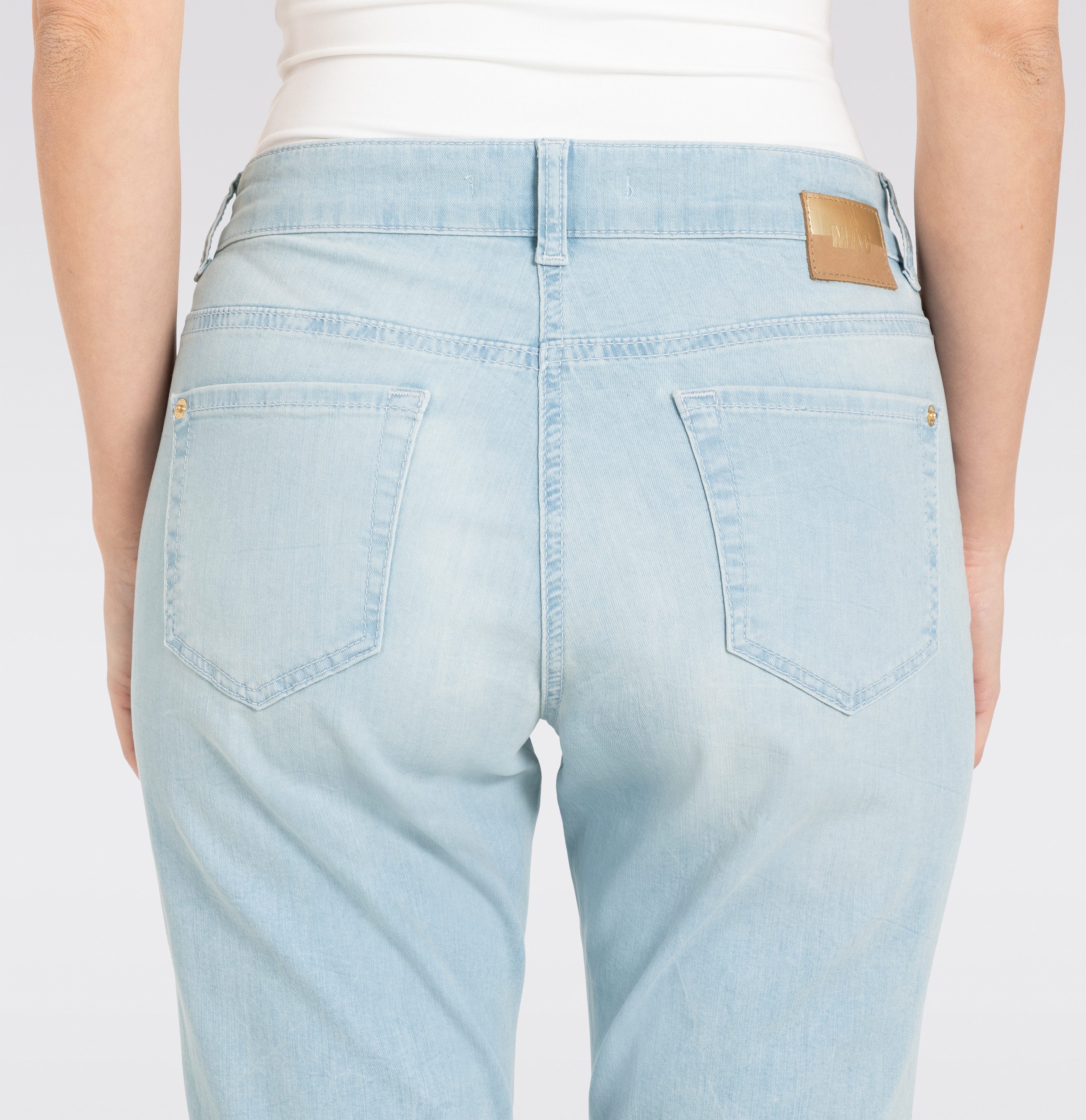 MAC Straight jeans SUE relax in de four-pocket stijl
