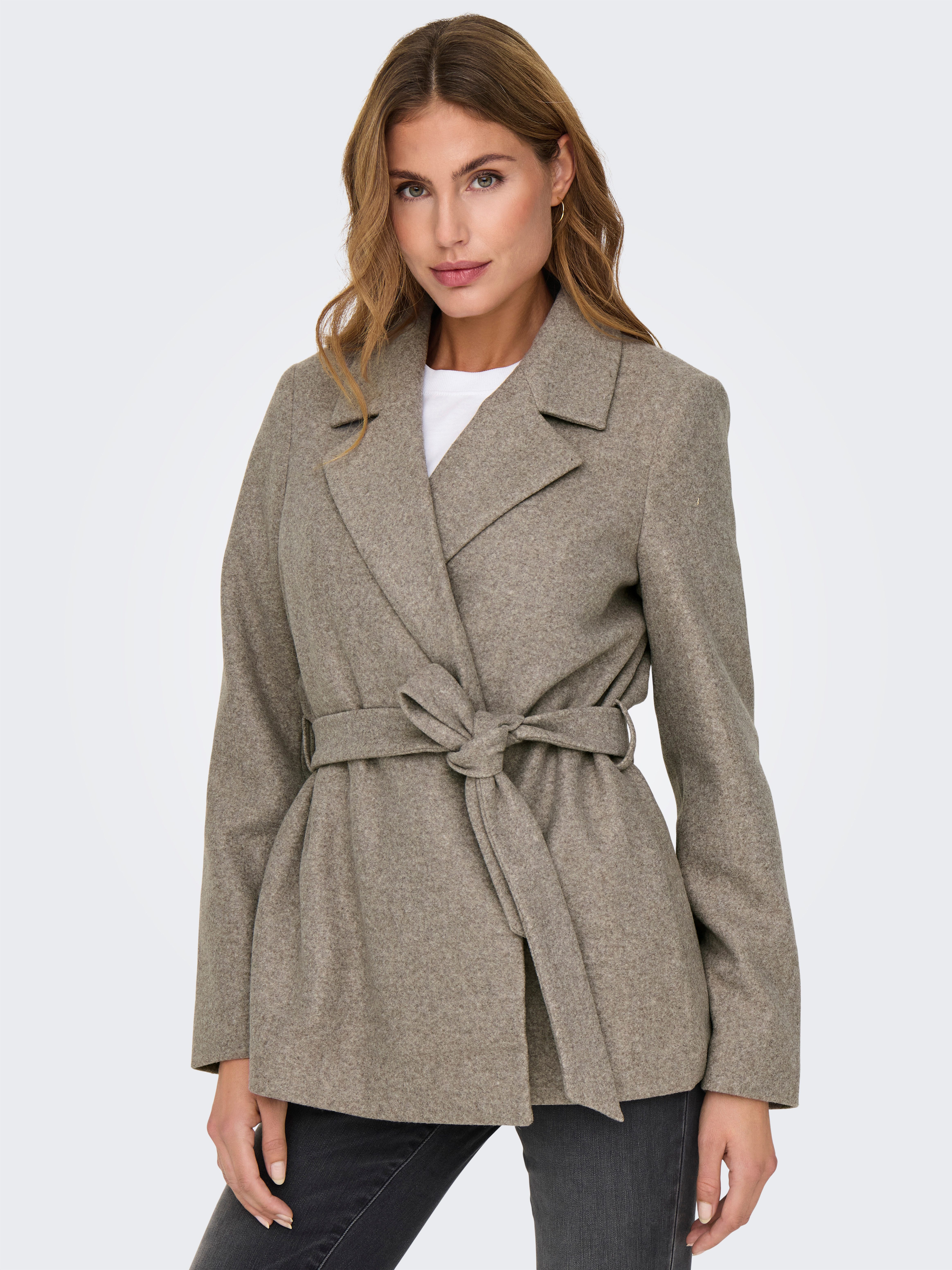 Only Korte jas ONLALVILDA LIFE SHORT WRAP COAT OTW