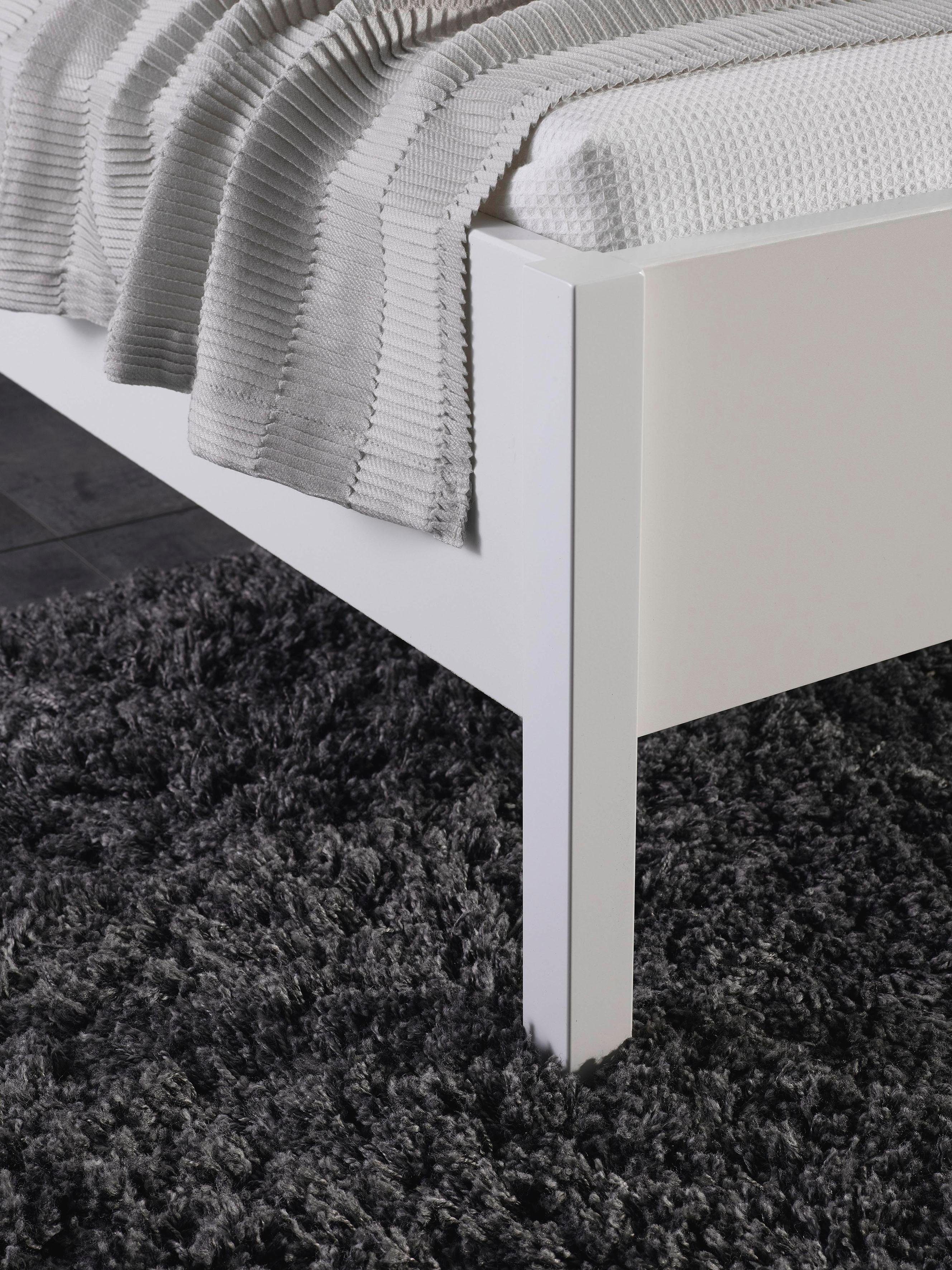 rauch Bedframe Skagen met spijlenhoofdbord