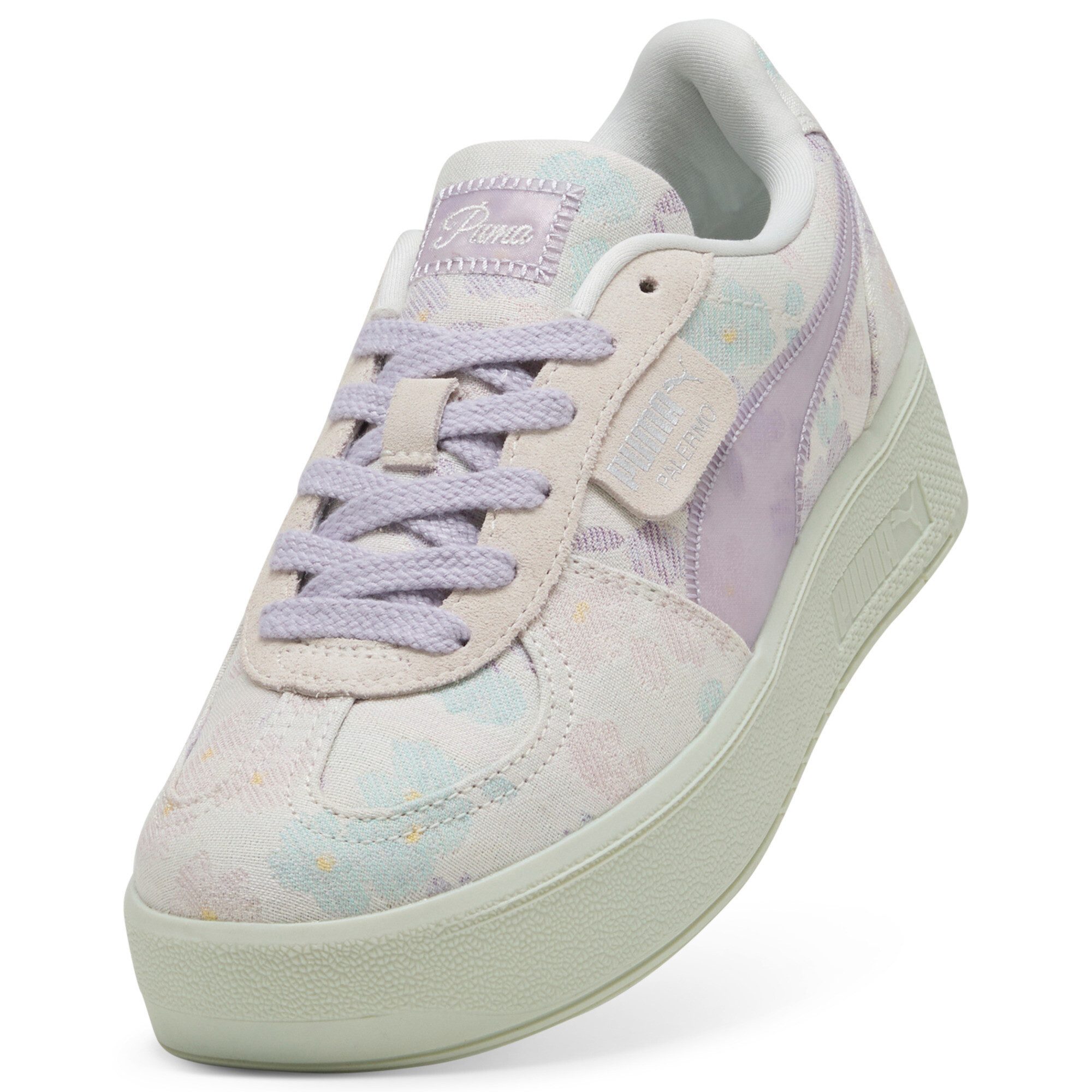 PUMA Sneakers