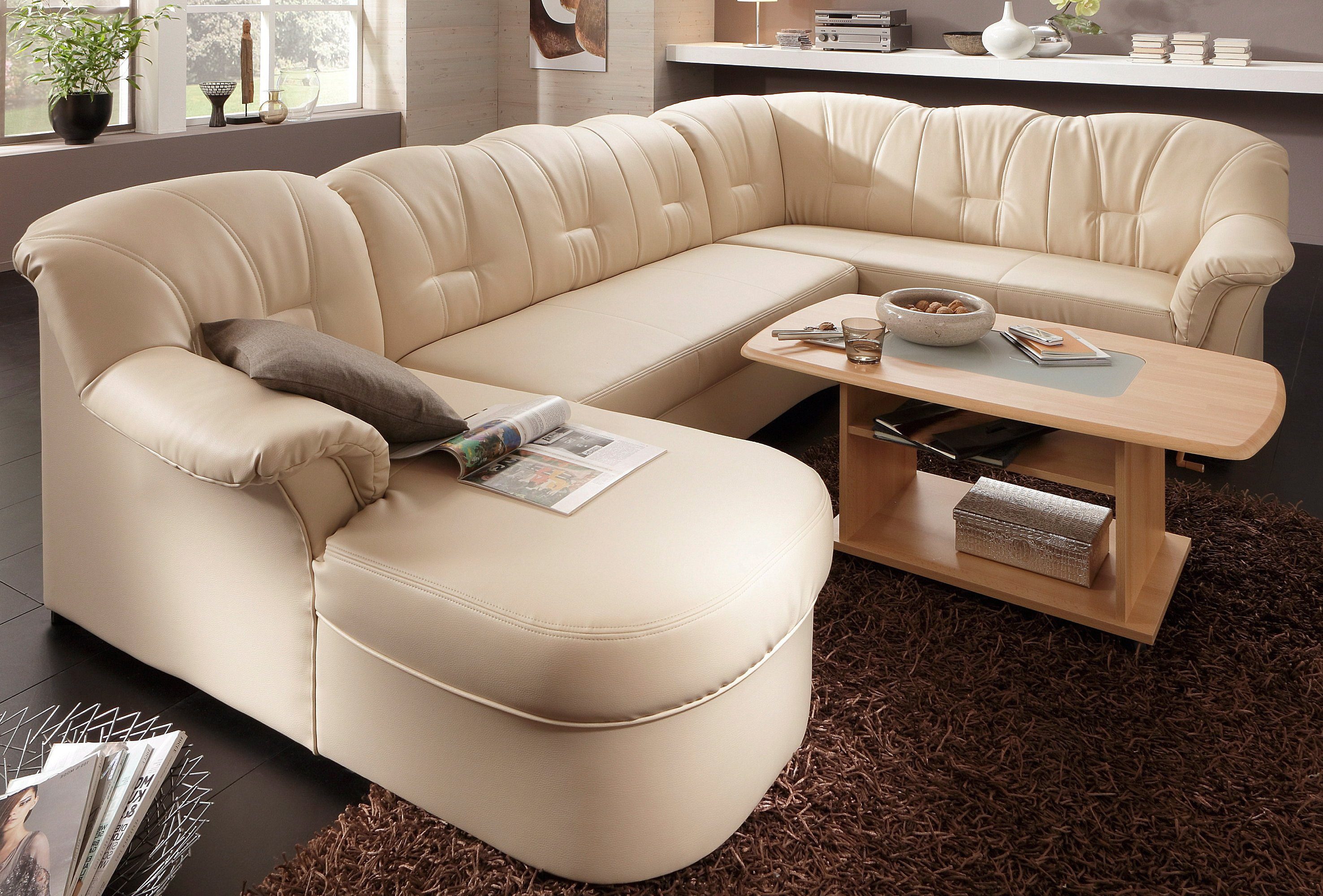 DOMO collection Zithoek Papenburg, tijdloze rugsteppingen, elegante vormtaal, U-vorm
